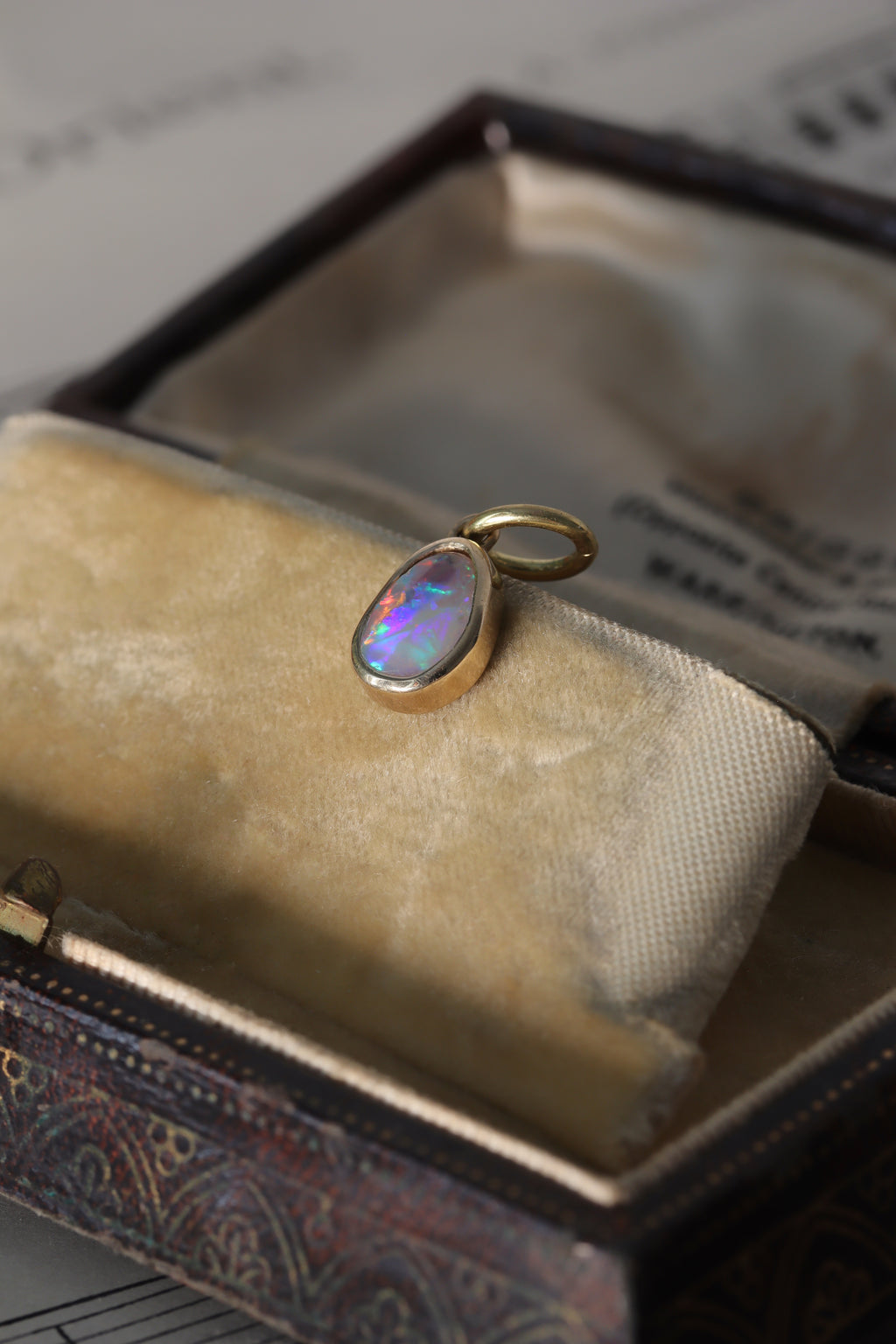 Vintage Opal Charm in 9ct Yellow Gold