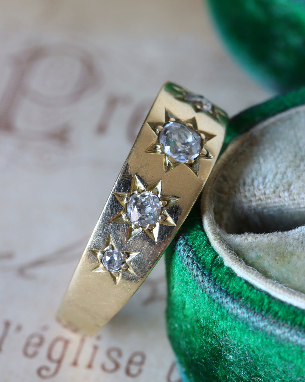 Victorian 18ct Gold Old Cut Diamond Starburst Ring