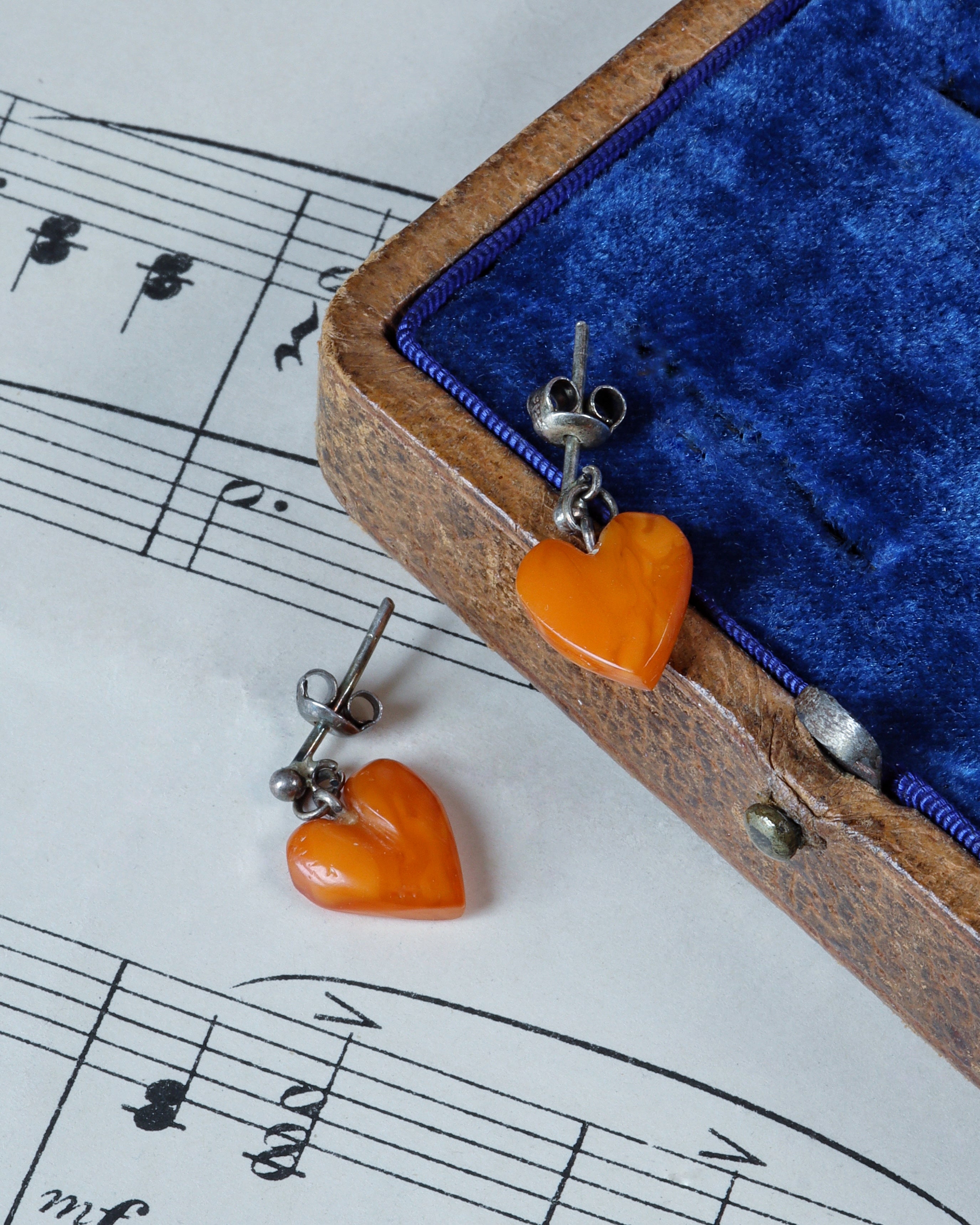 Vintage Carved Butterscotch Amber Heart Earrings