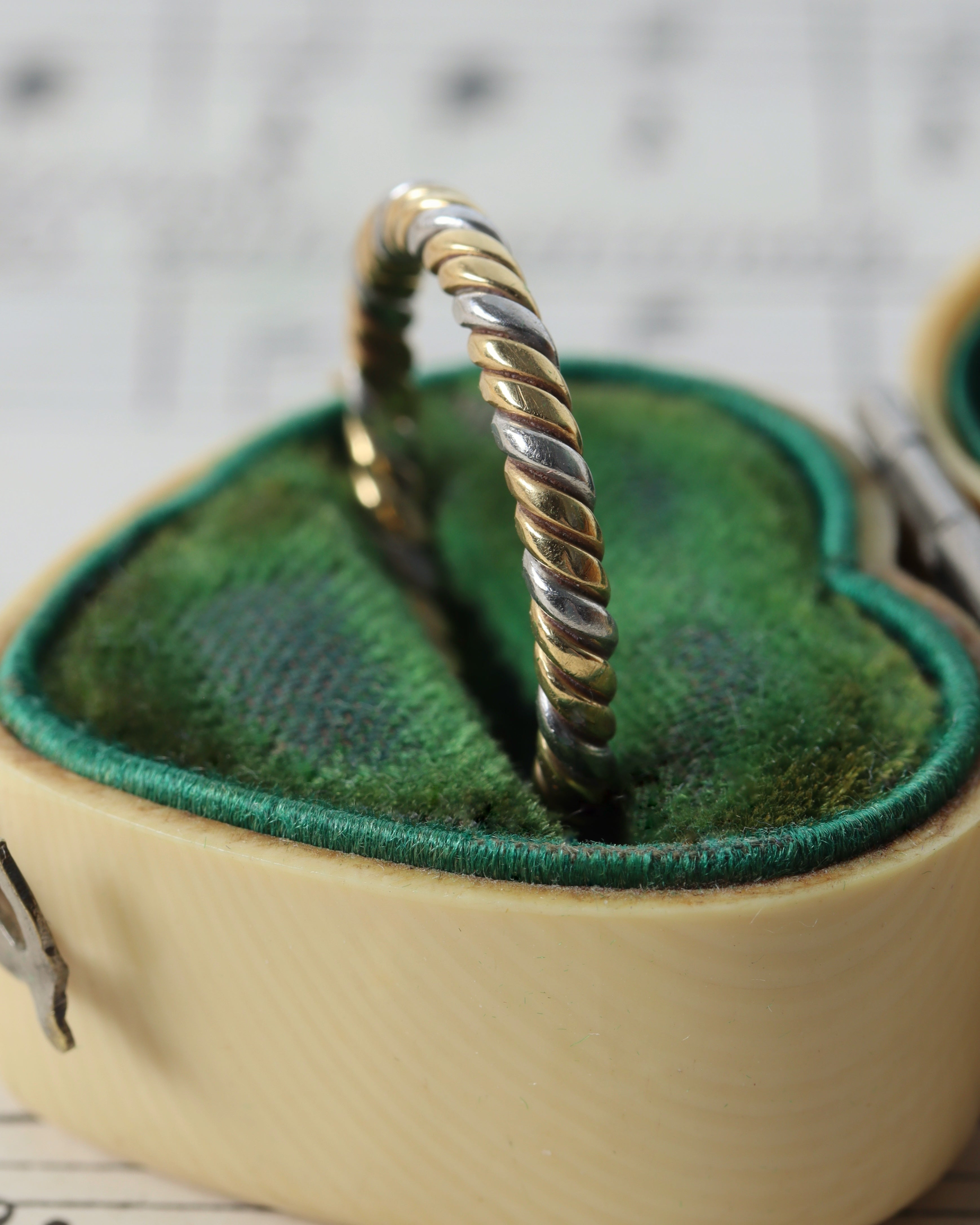 18ct Yellow and White Gold Twisted Band Ring
