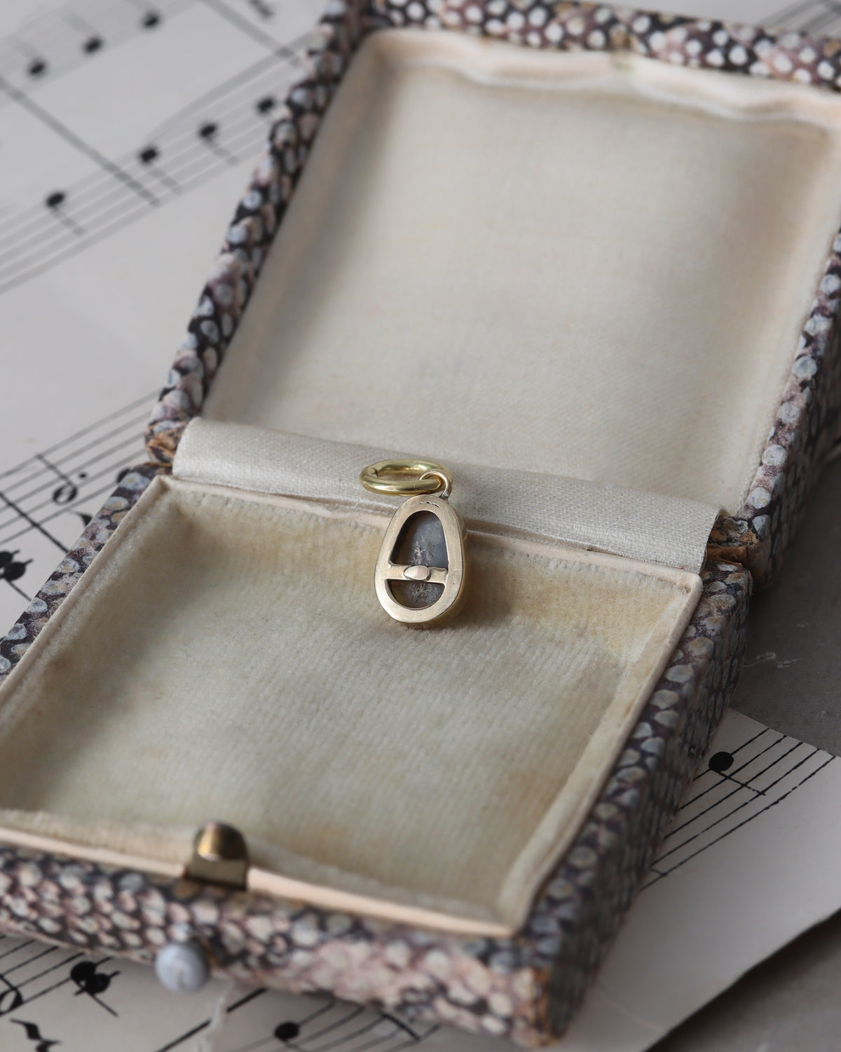 Vintage Opal Charm in 9ct Yellow Gold