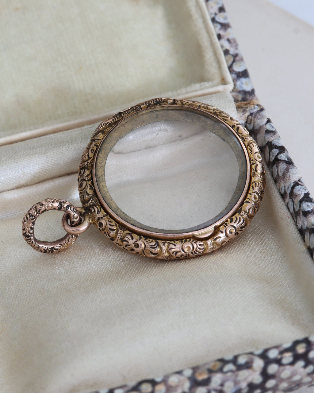 Georgian/Early Victorian Double-Sided Repousse Locket