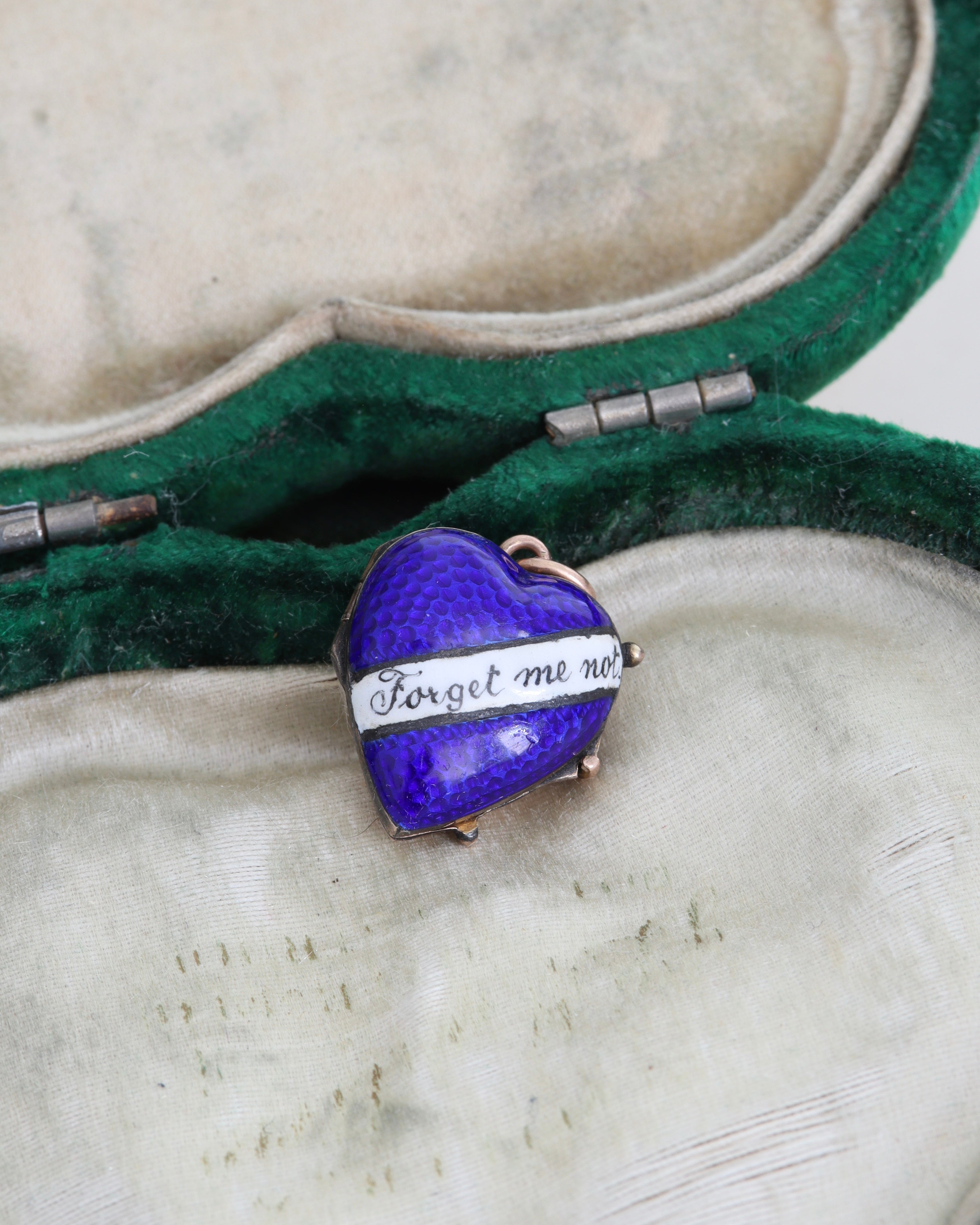 Georgian ‘Forget-me-not’ Heart Locket