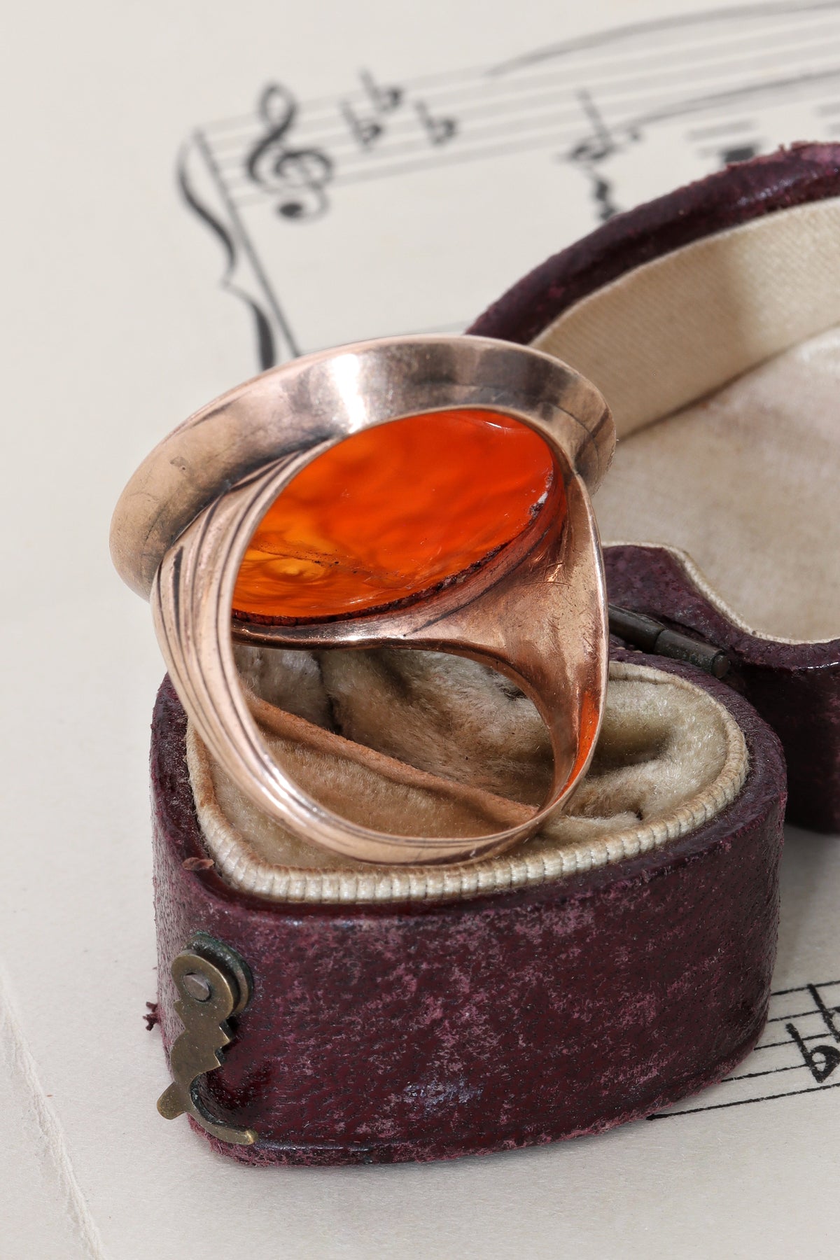Georgian 9ct Rose Gold Carved Carnelian Intaglio Ring
