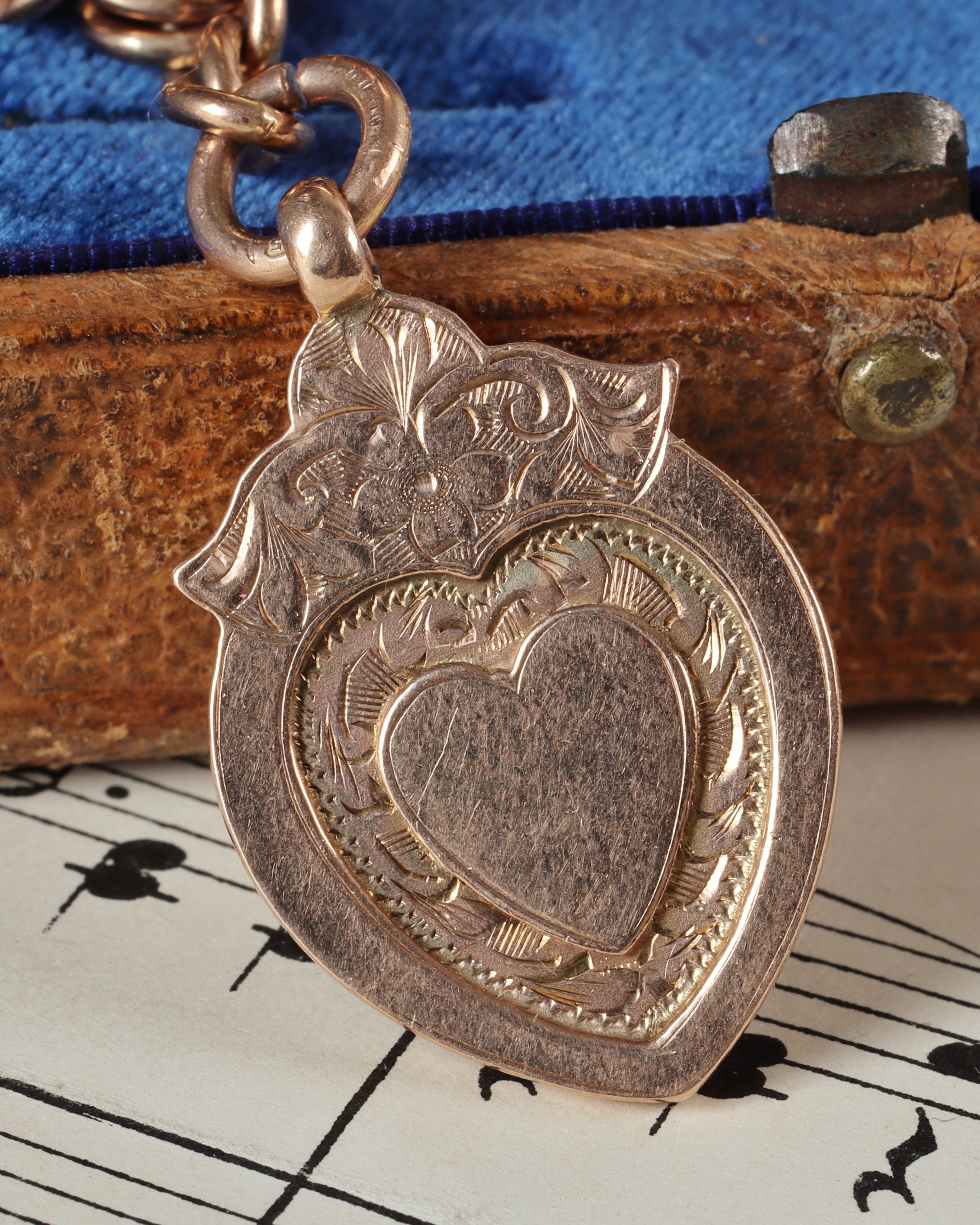 1920s 9ct Peach Gold Watch Chain with T-Bar, Dog Clips & Heart Fob
