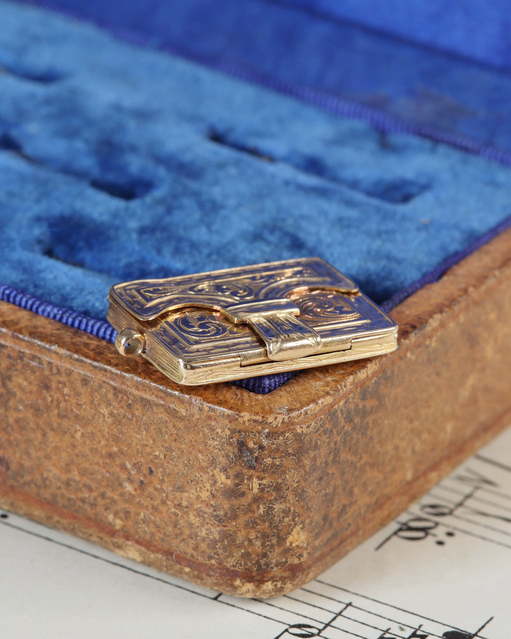 Victorian 14ct Gold Book Locket