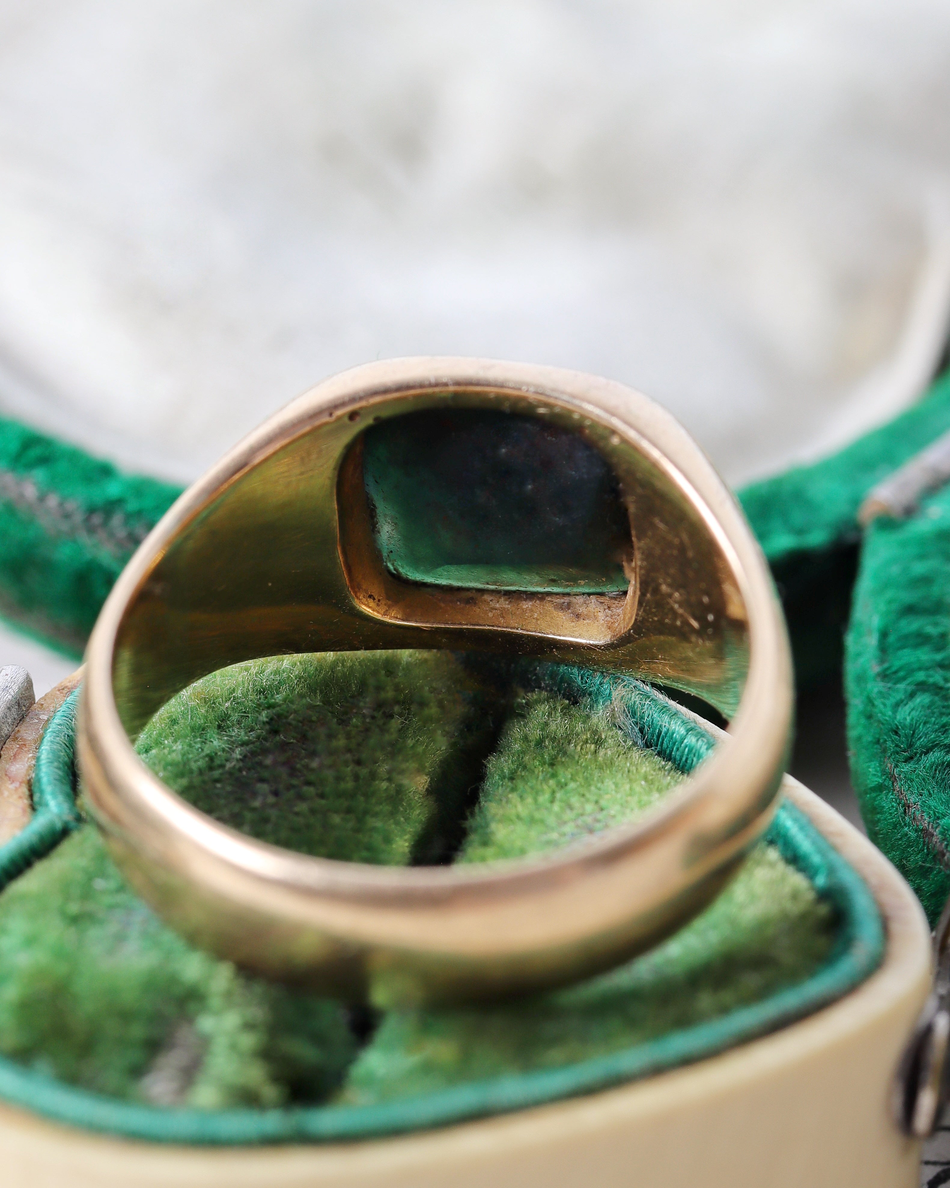 Edwardian 18ct Yellow Gold Bloodstone Intaglio Signet Ring