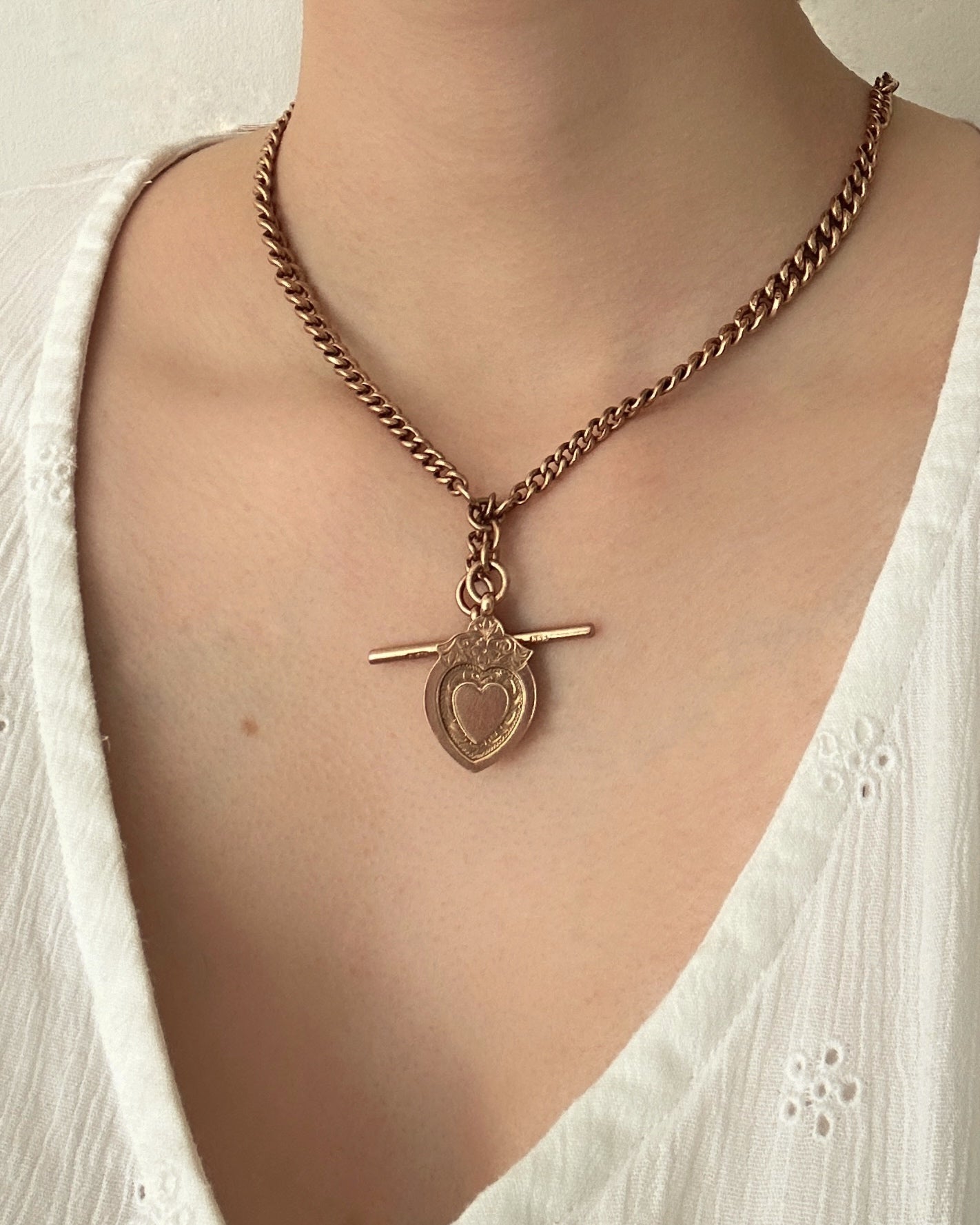 1920s 9ct Peach Gold Watch Chain with T-Bar, Dog Clips & Heart Fob