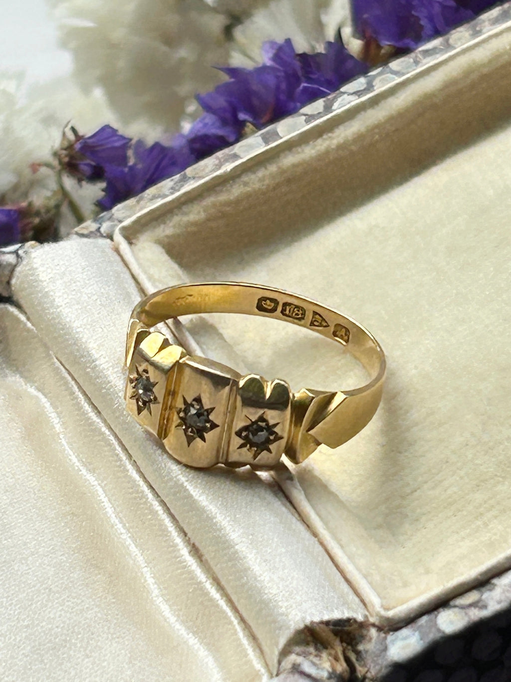 Edwardian 18ct Yellow Gold Triple Starburst Diamond Ring