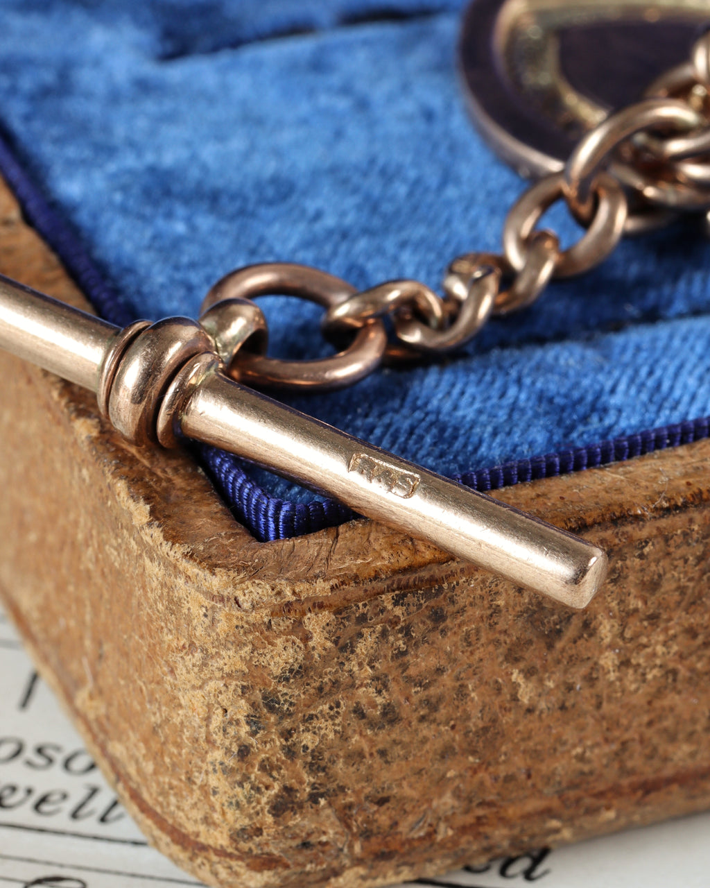 1920s 9ct Peach Gold Watch Chain with T-Bar, Dog Clips & Heart Fob