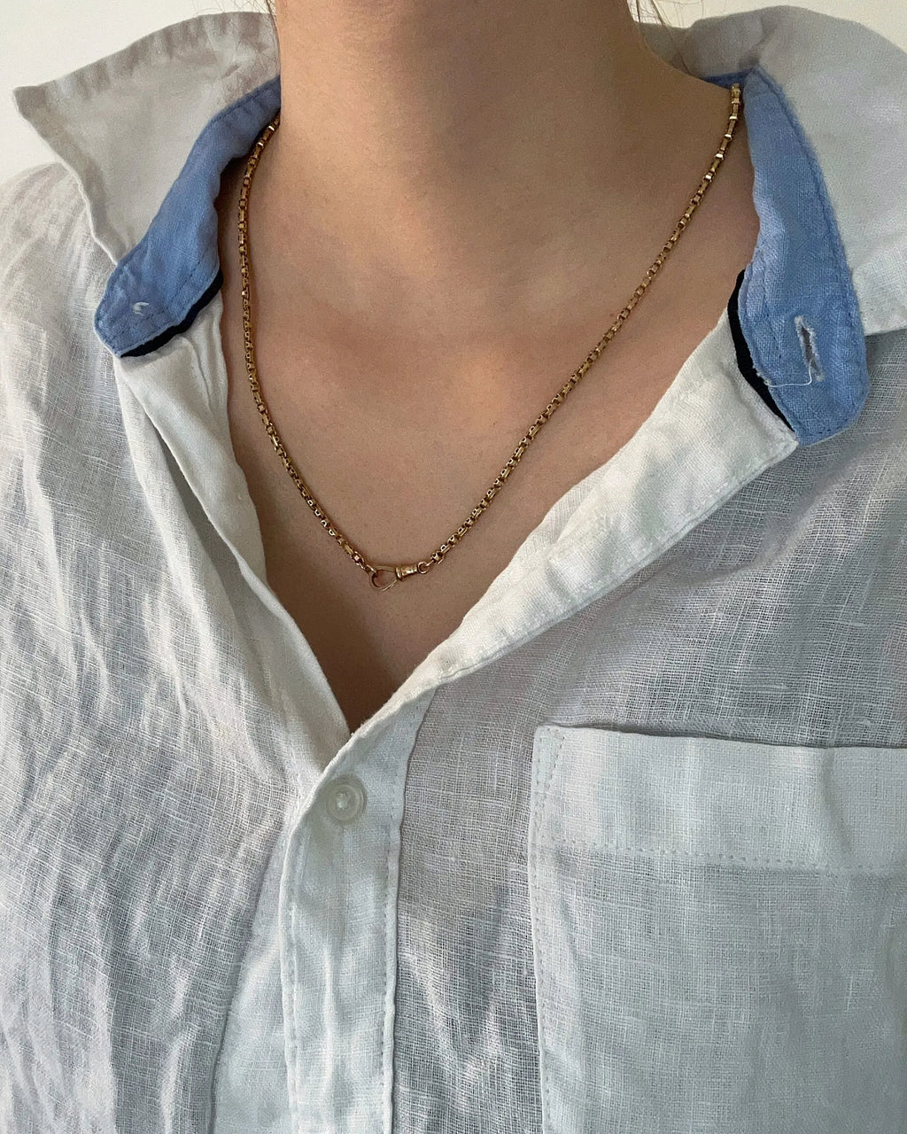 Victorian 9ct Gold Fancy Link Chain with Square Edged Dog Clip