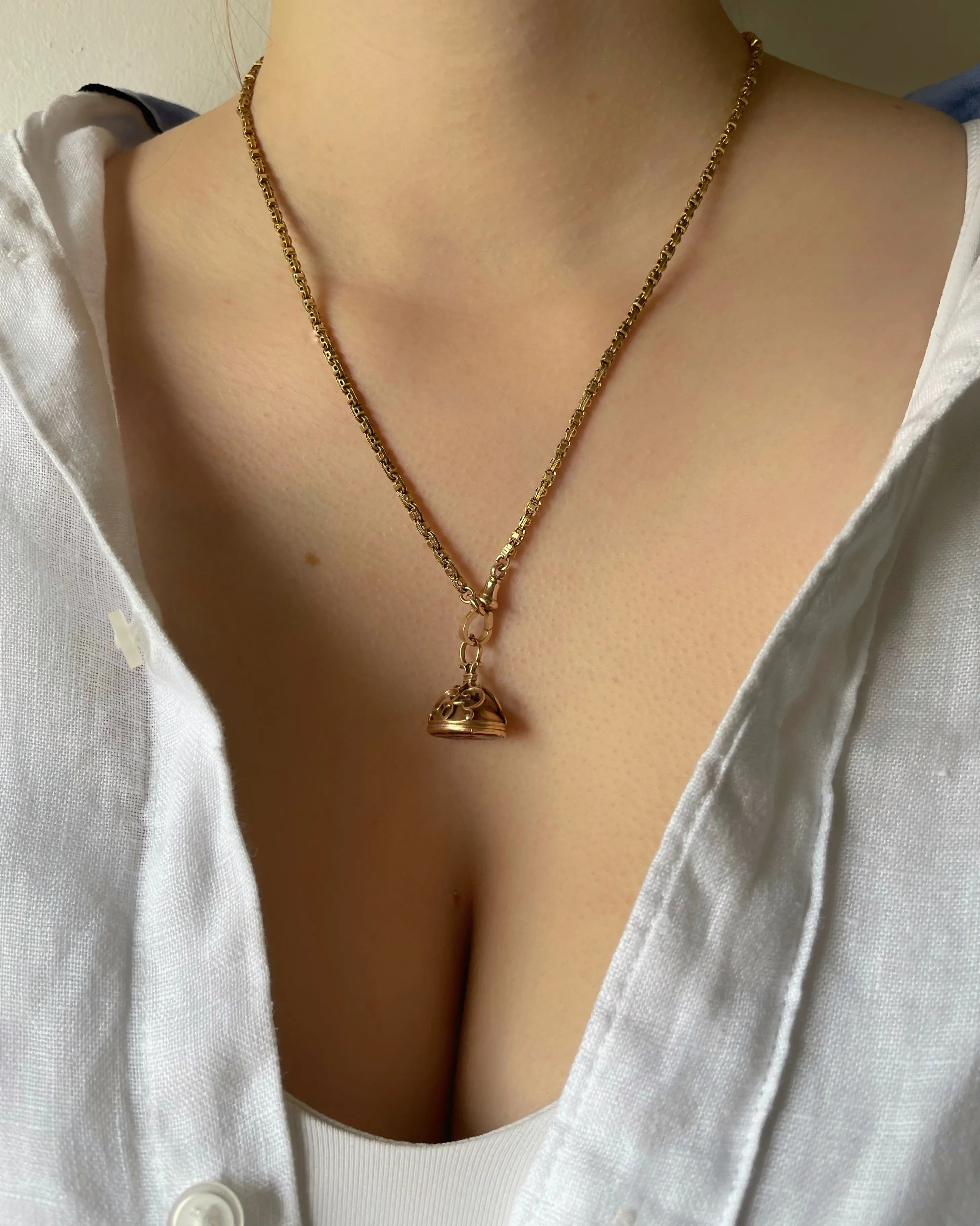 Antique Georgian Gold Seal ‘Rien Sans Peine’ with Cherub and Heart Motif