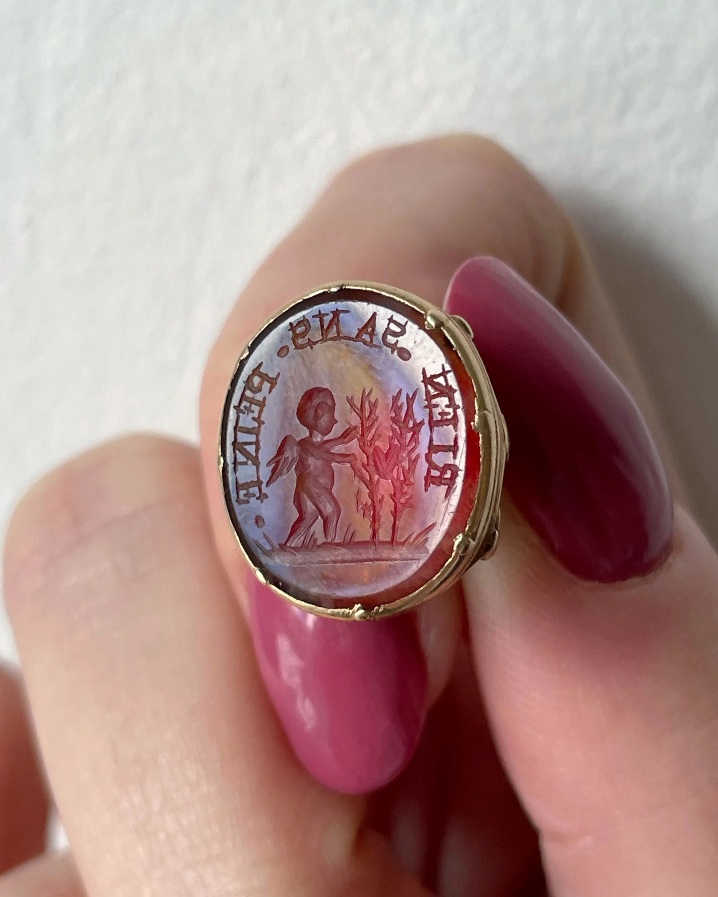 Antique Georgian Gold Seal ‘Rien Sans Peine’ with Cherub and Heart Motif