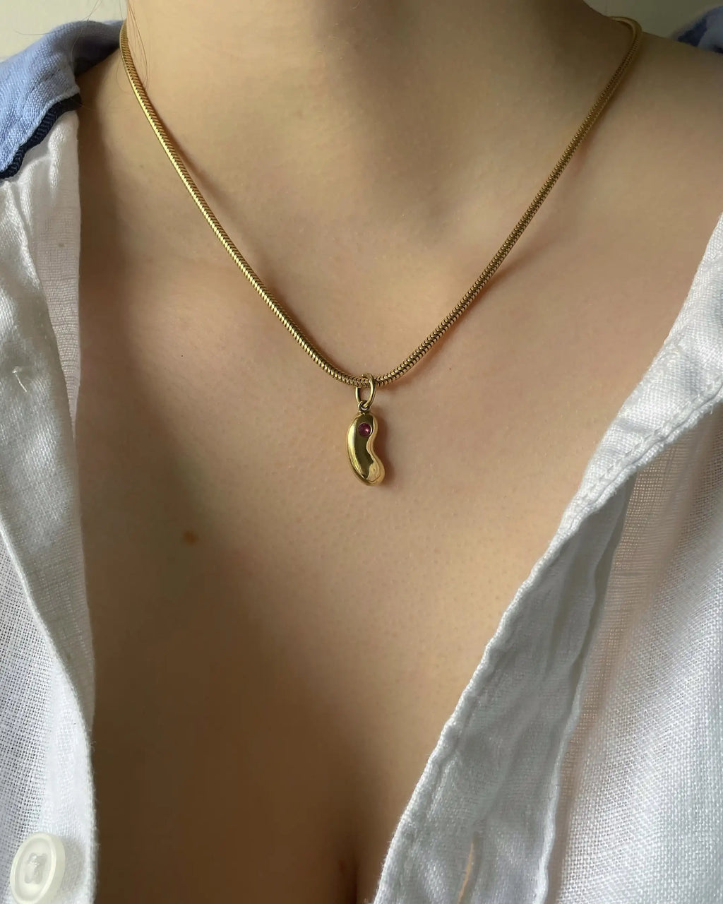 18ct Yellow Gold & Ruby Lucky Bean Charm