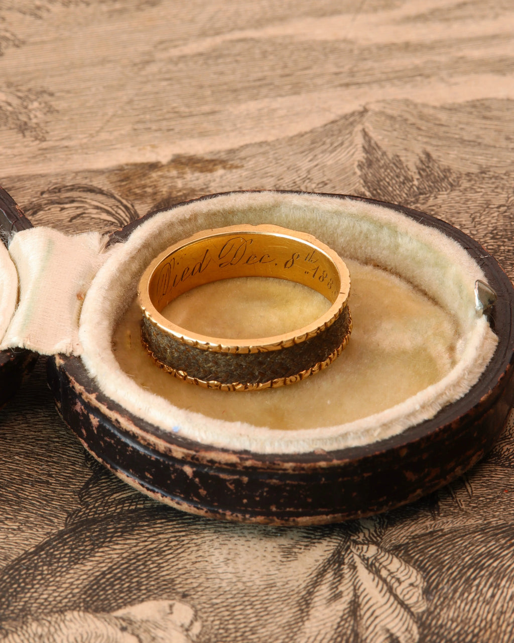 Victorian 18ct Gold Human Hair Engraved 'Father' Ring