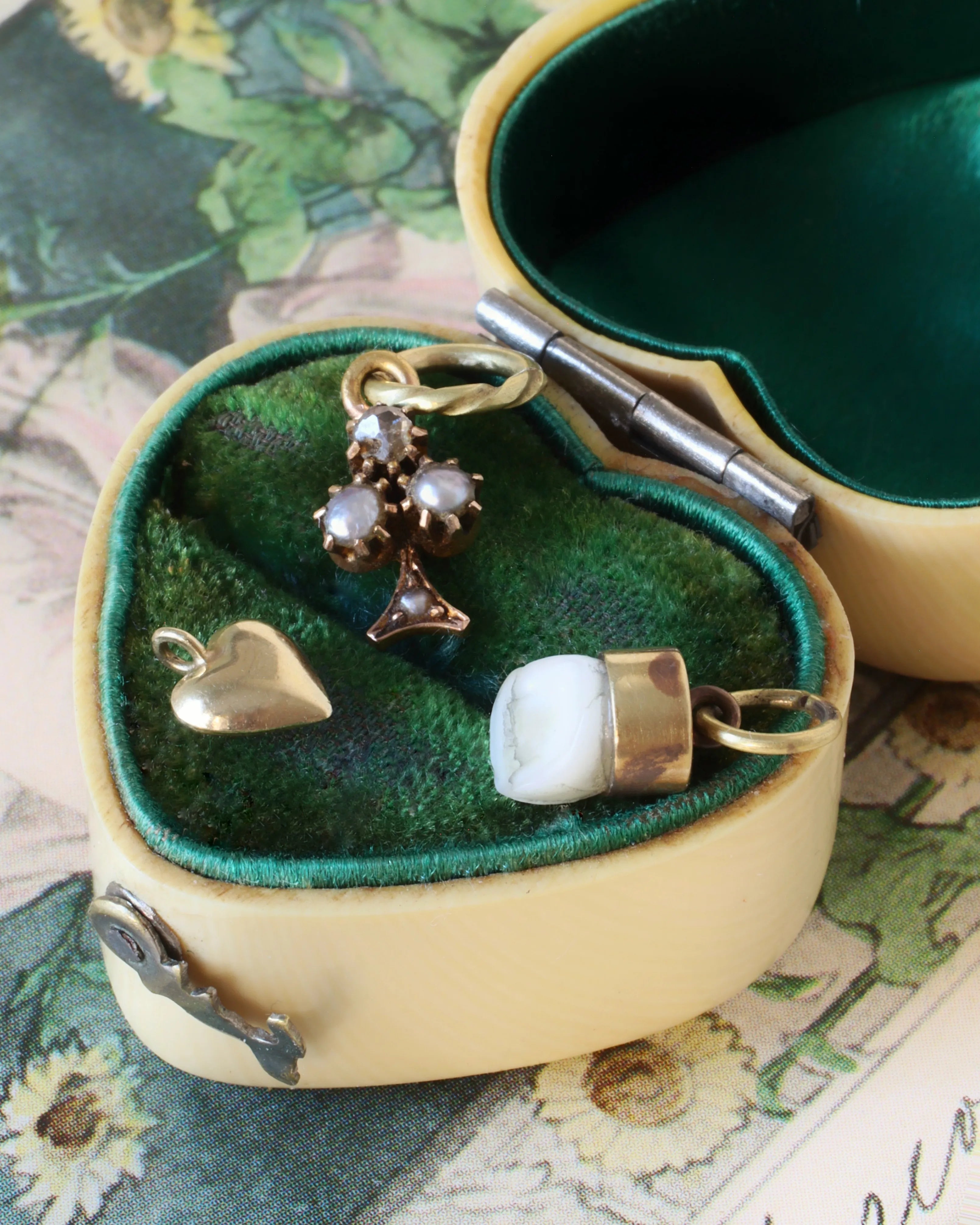 Victorian 18ct Gold Seed Pearl Trefoil Charm
