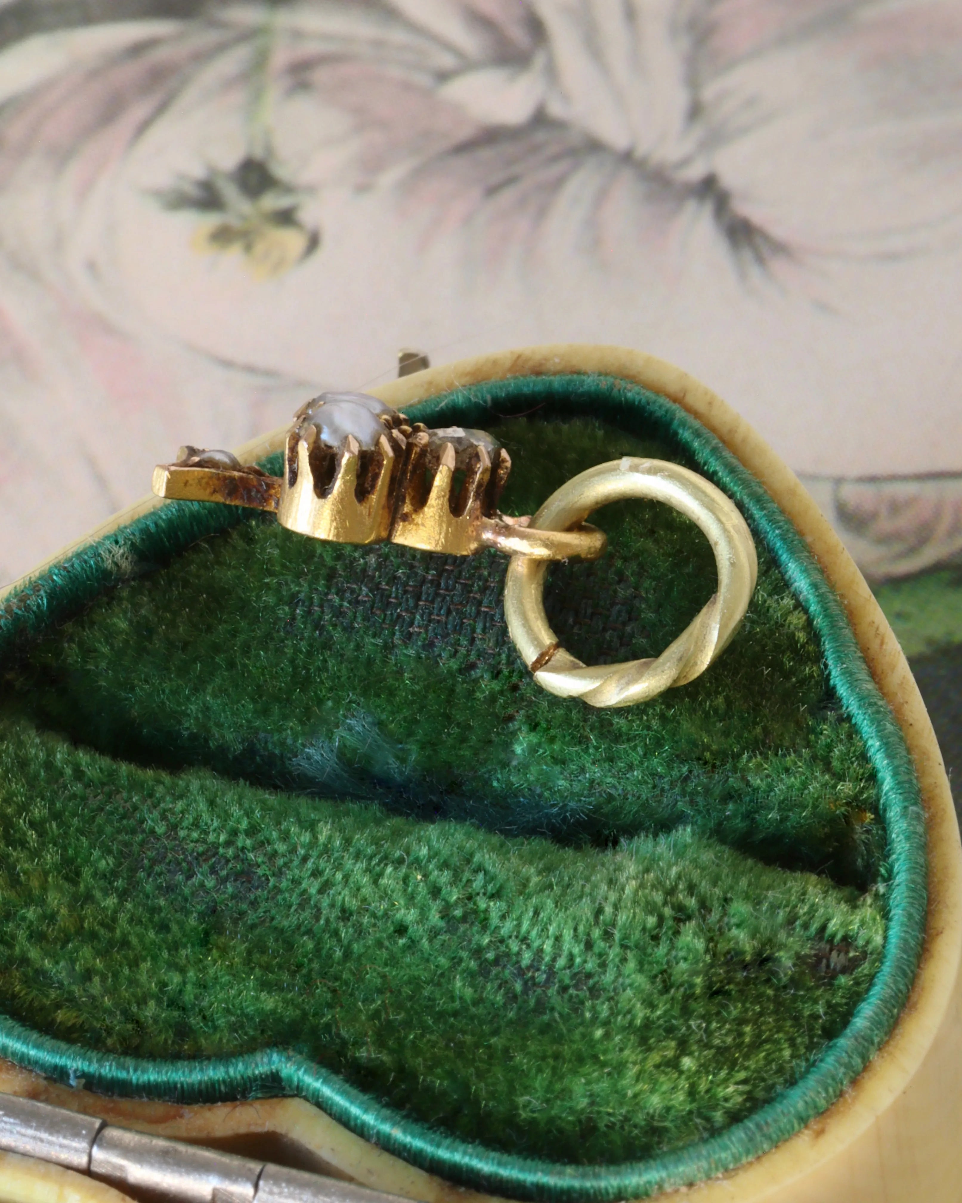 Victorian 18ct Gold Seed Pearl Trefoil Charm