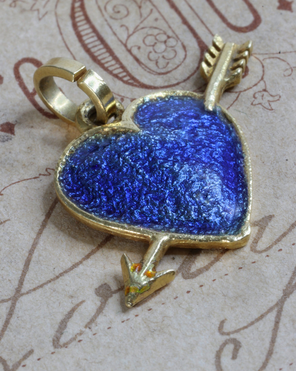 Vintage 18ct Gold Enamel Heart & Arrow Charm