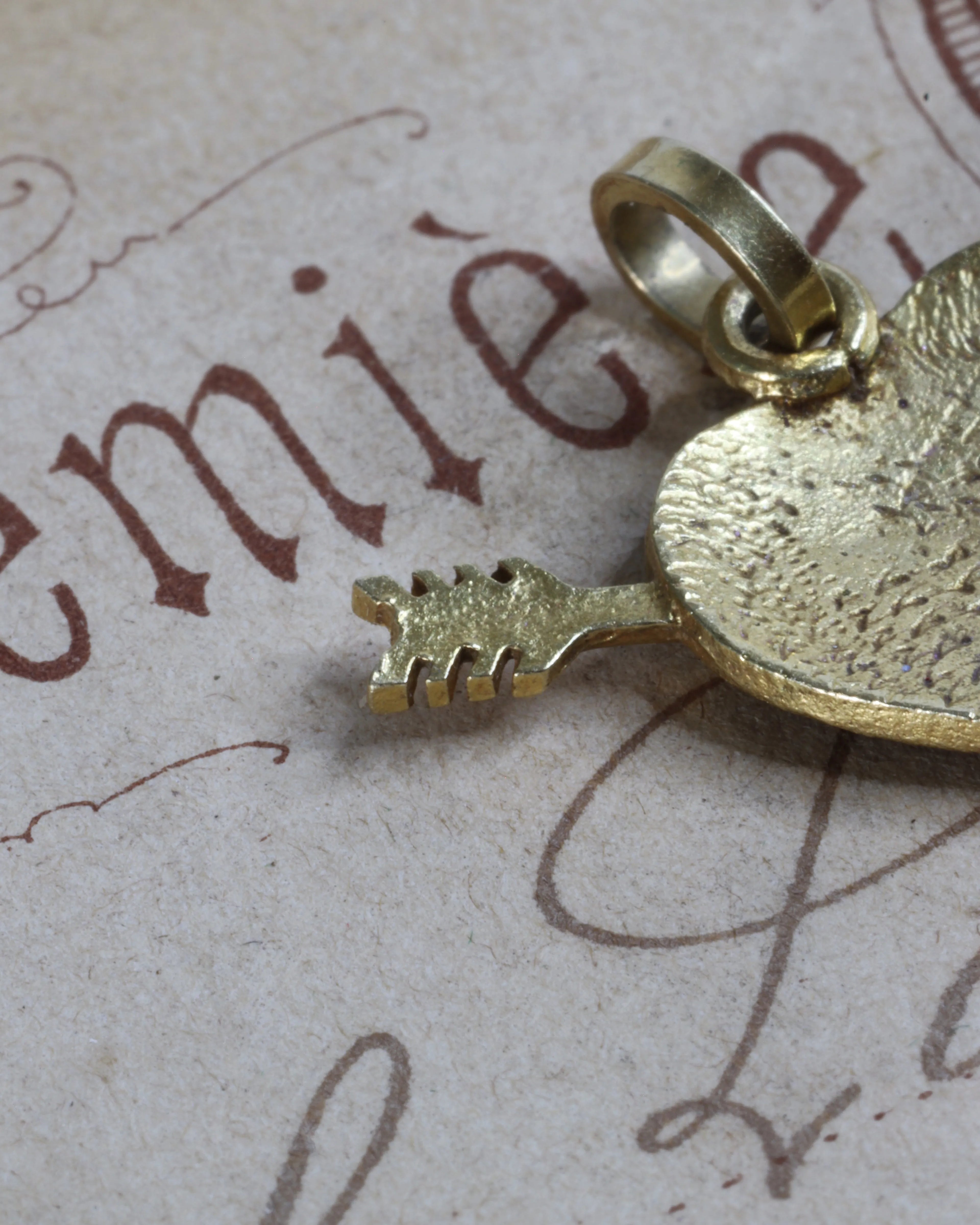Vintage 18ct Gold Enamel Heart & Arrow Charm