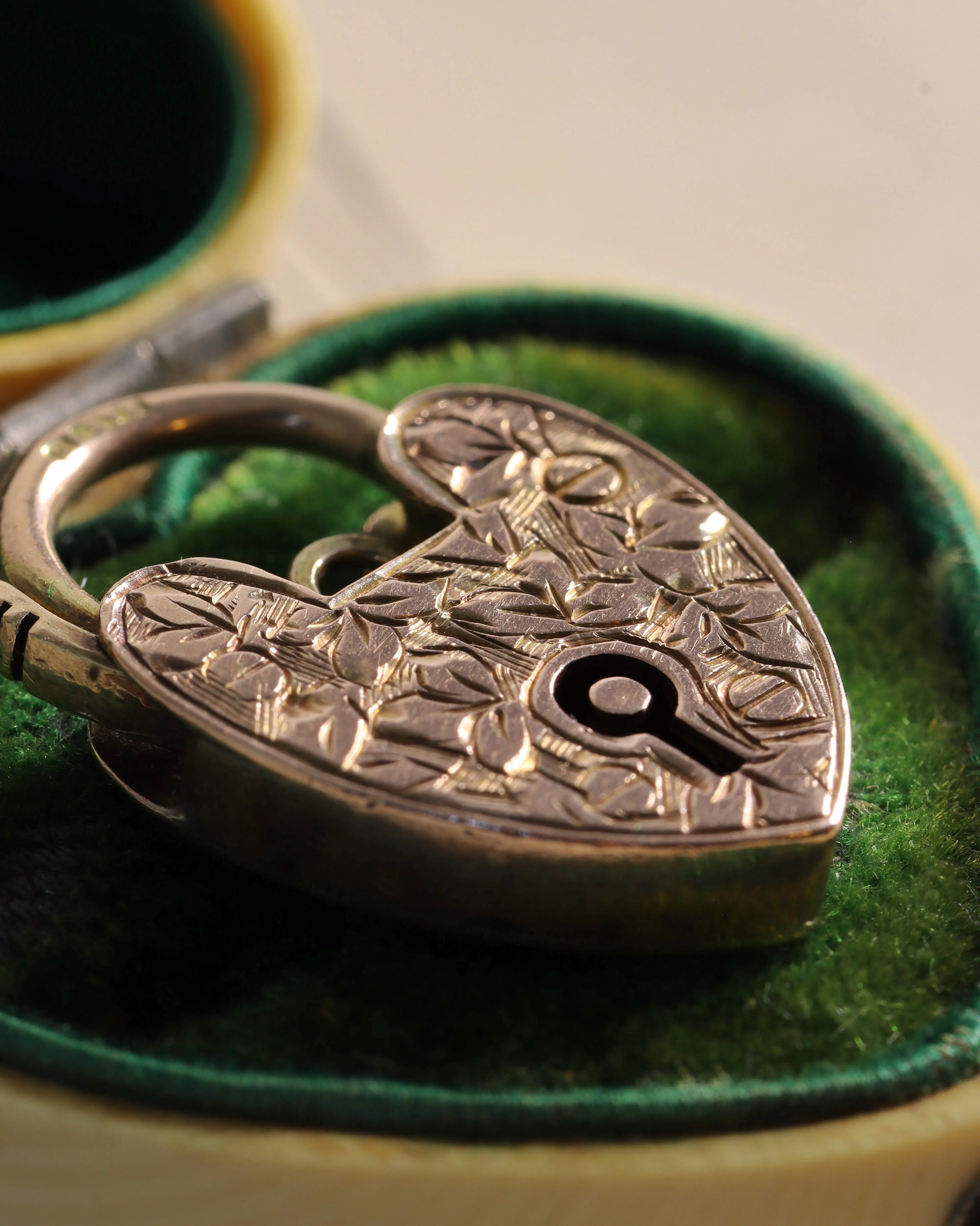 Antique Victorian Gold Heart Padlock Clasp Charm