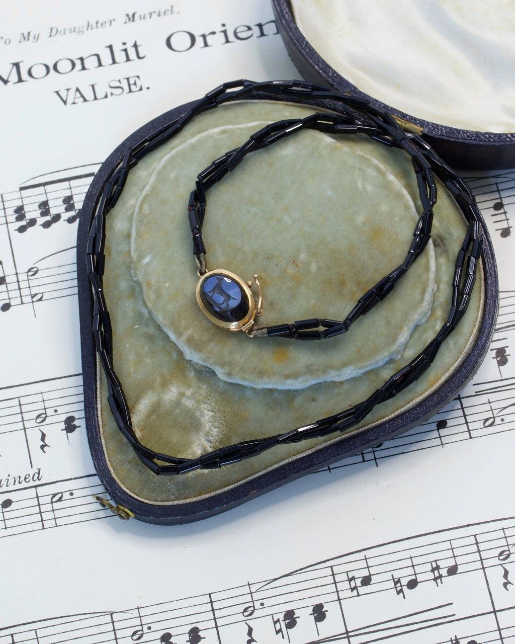 Victorian Carved Hardstone Dog Intaglio Clasp in 14ct Gold
