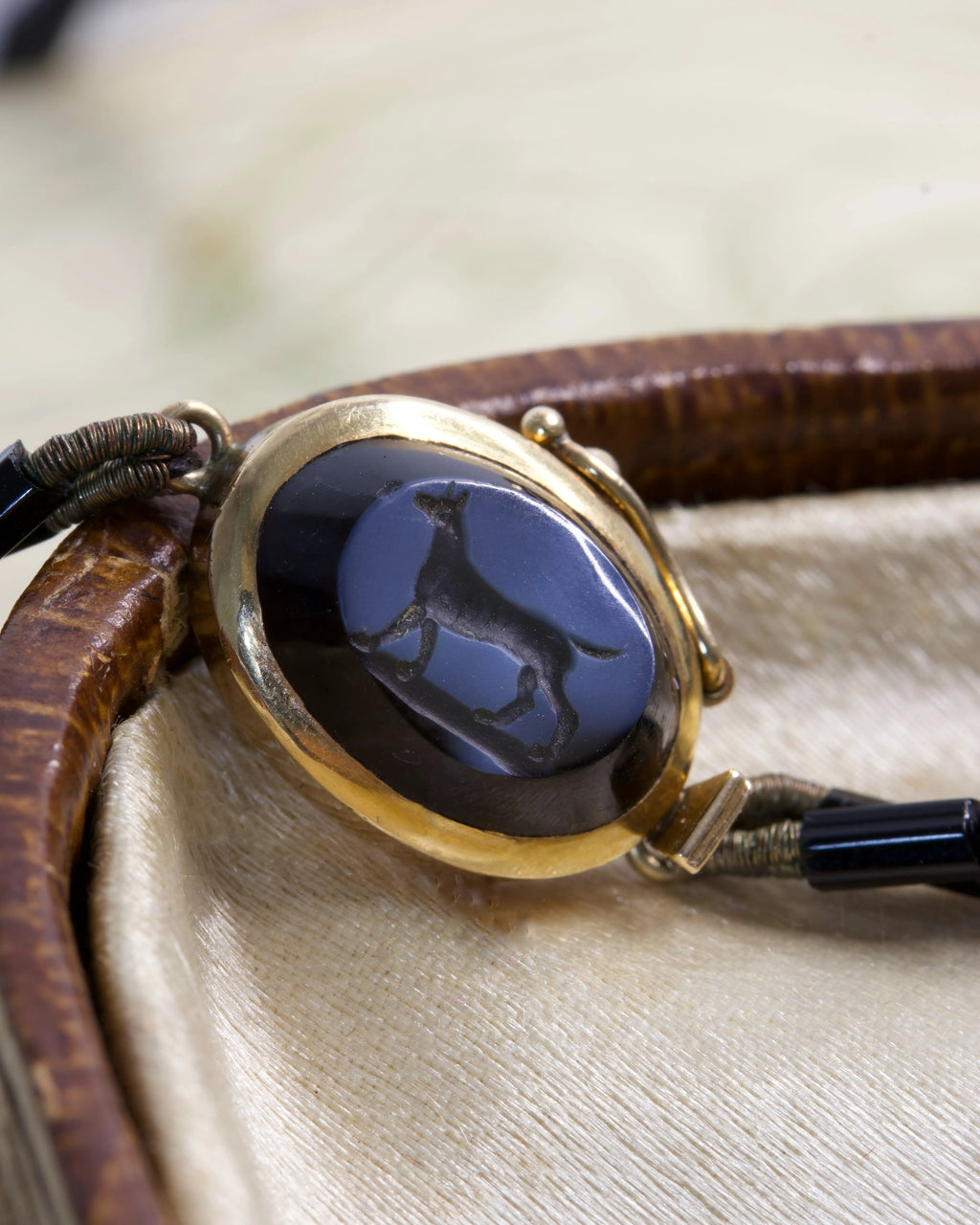 Victorian Carved Hardstone Dog Intaglio Clasp in 14ct Gold