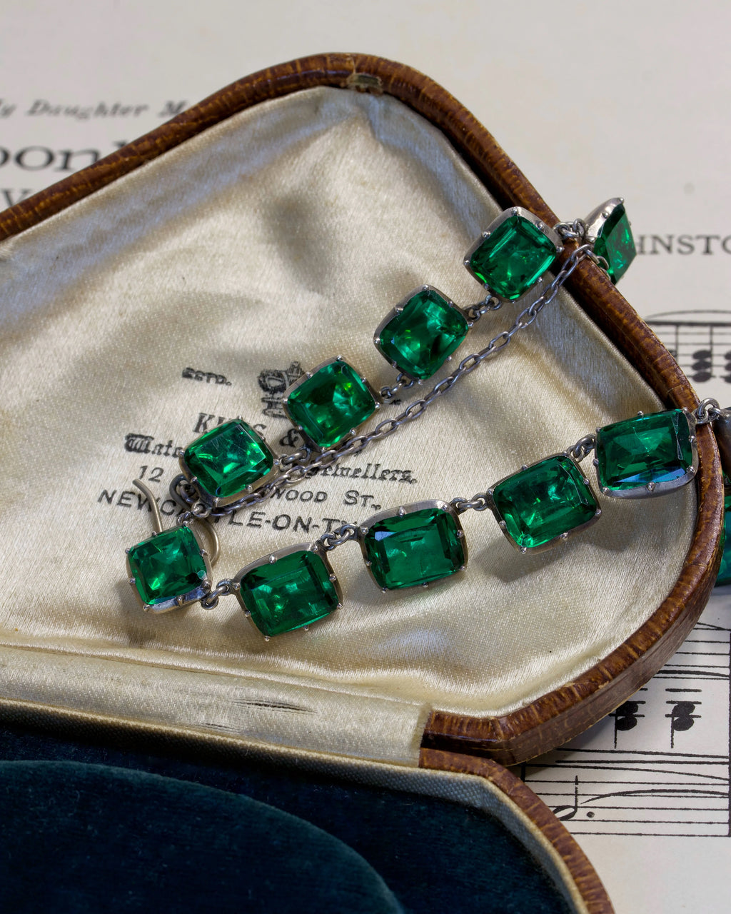 Antique Georgian Emerald Paste Rivière Necklace in Silver