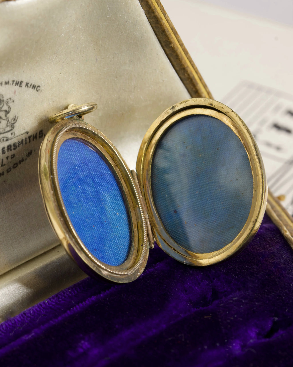 Victorian Striped Memorial Locket in 9ct Yellow Gold