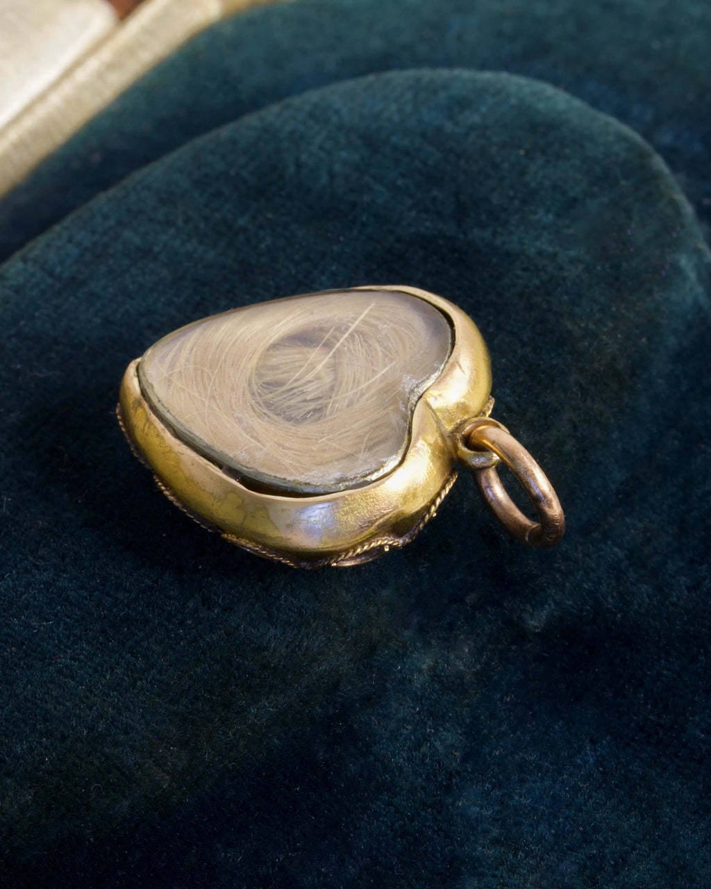 Victorian 14ct Gold Almandine Garnet Locket Pendant