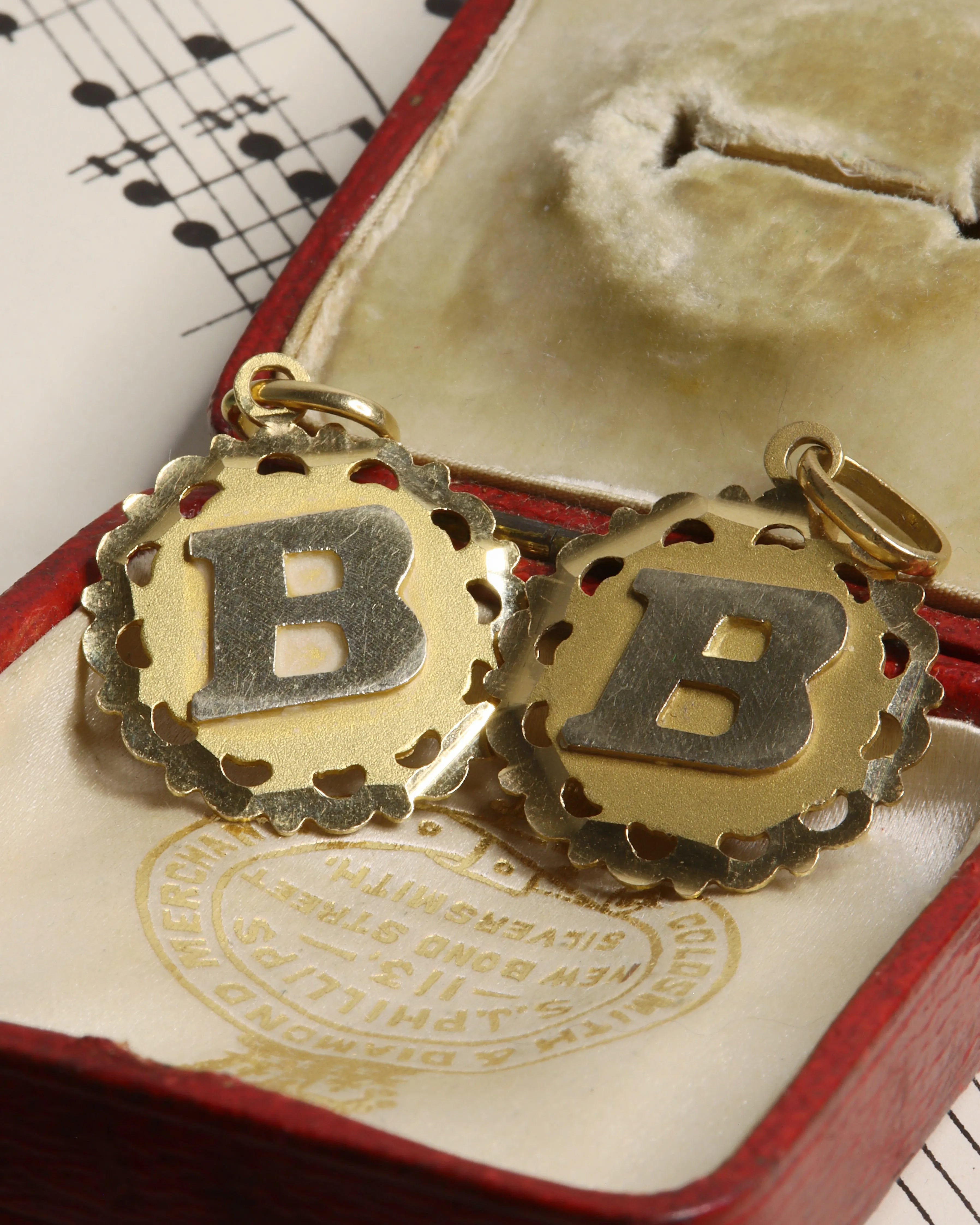 Two Vintage 18ct Gold Initial ‘B’ Pendants