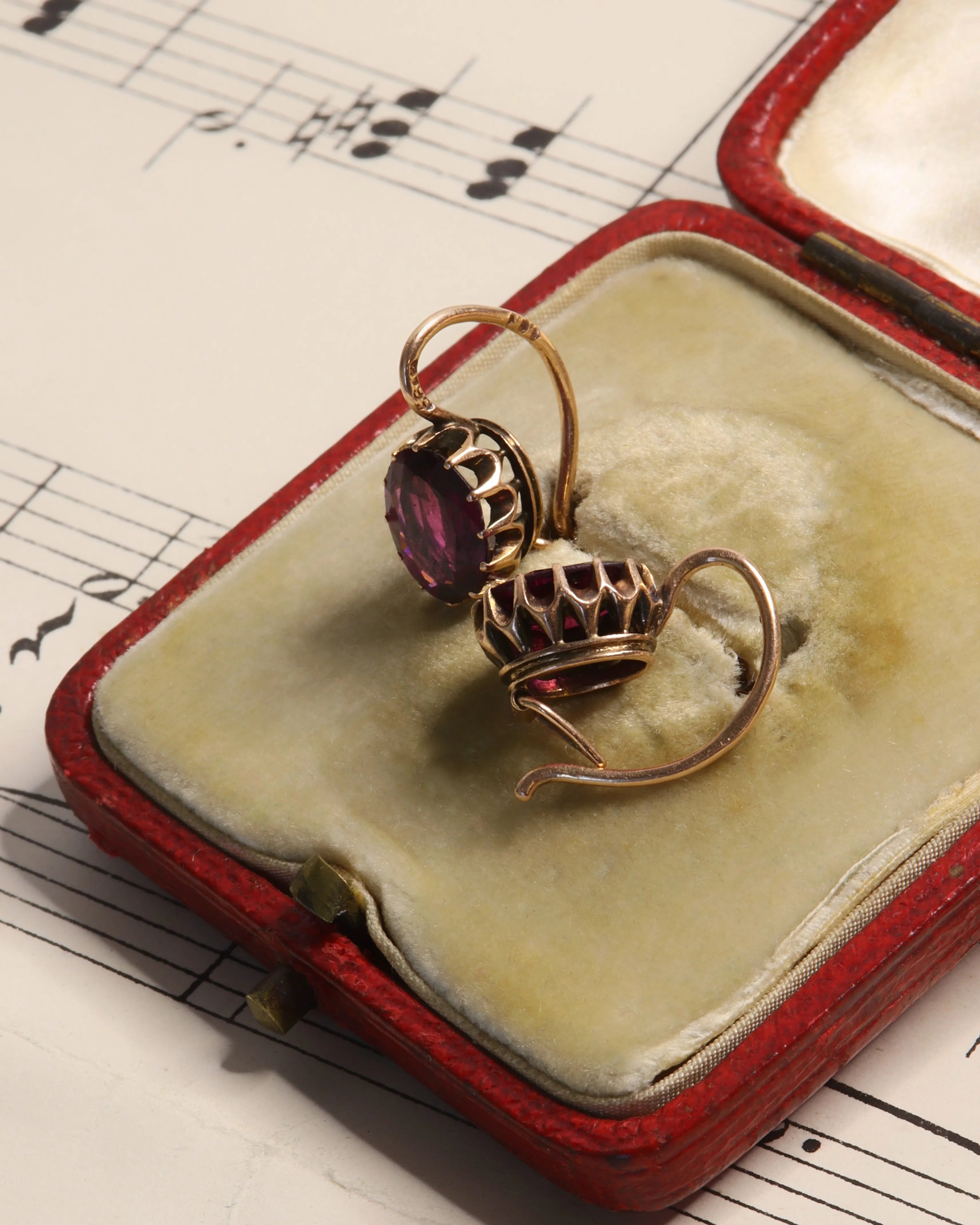 Antique Russian 14ct Rose Gold Almandine Garnet Earrings
