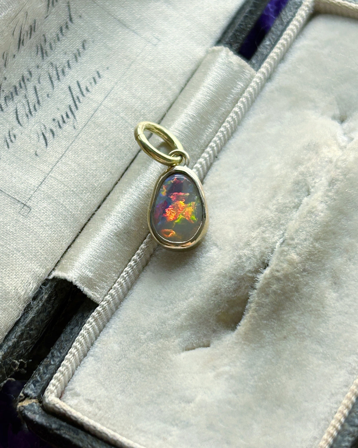 Vintage Opal Charm in 9ct Yellow Gold