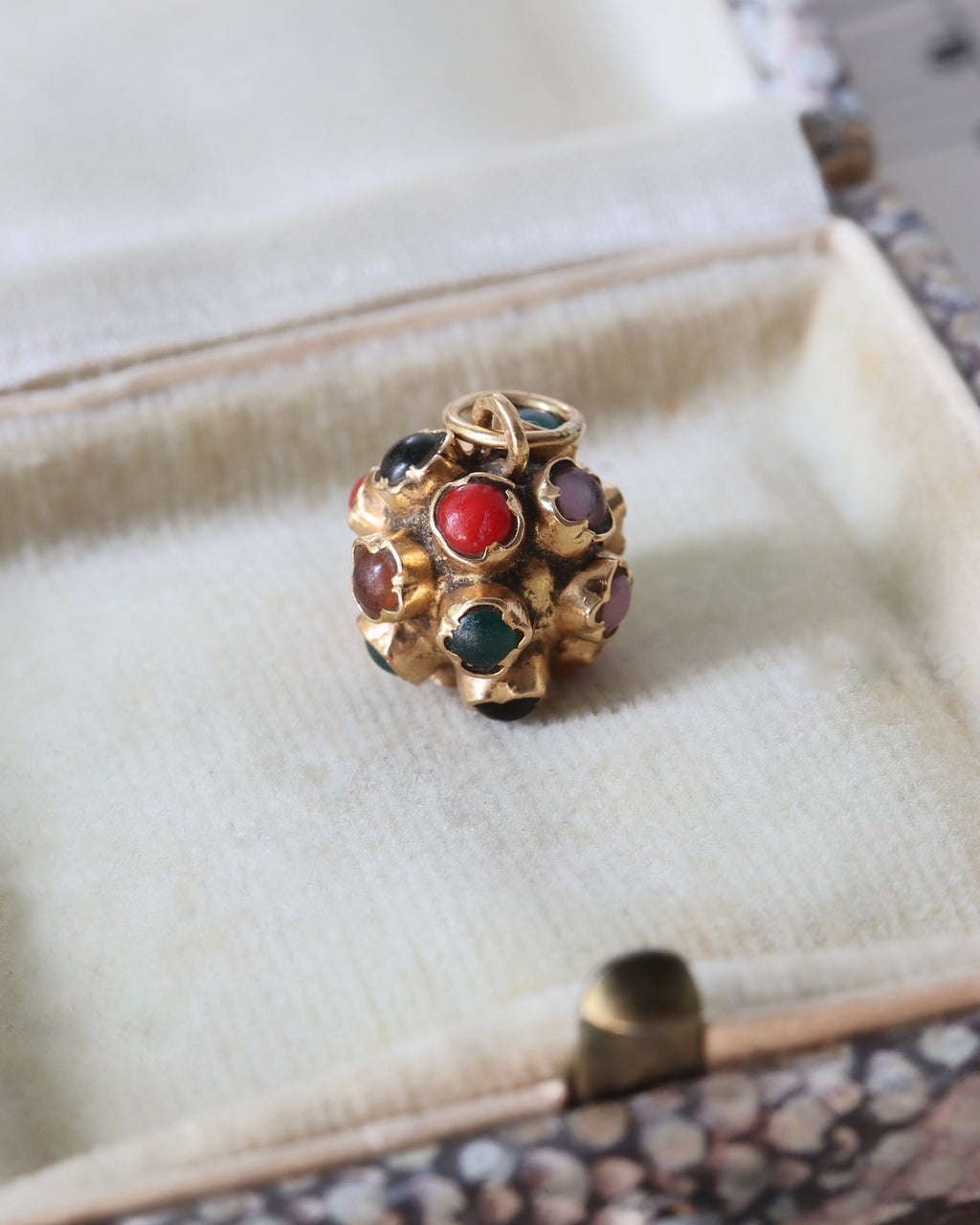 Vintage Portuguese 19.2ct Gold Multi Gem Sputnik Charm