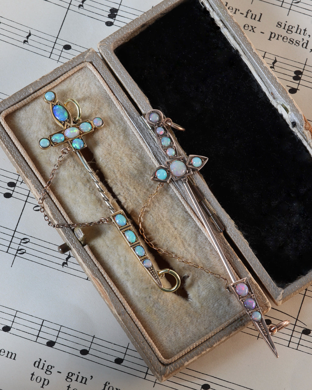 Antique 15ct Gold Opal Sword Chain Extenders