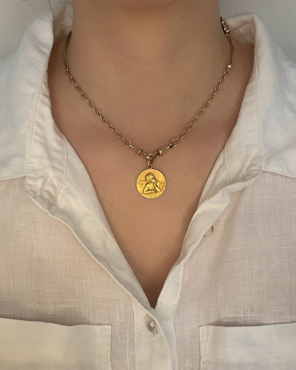 French 18ct Gold Cherub Pendant