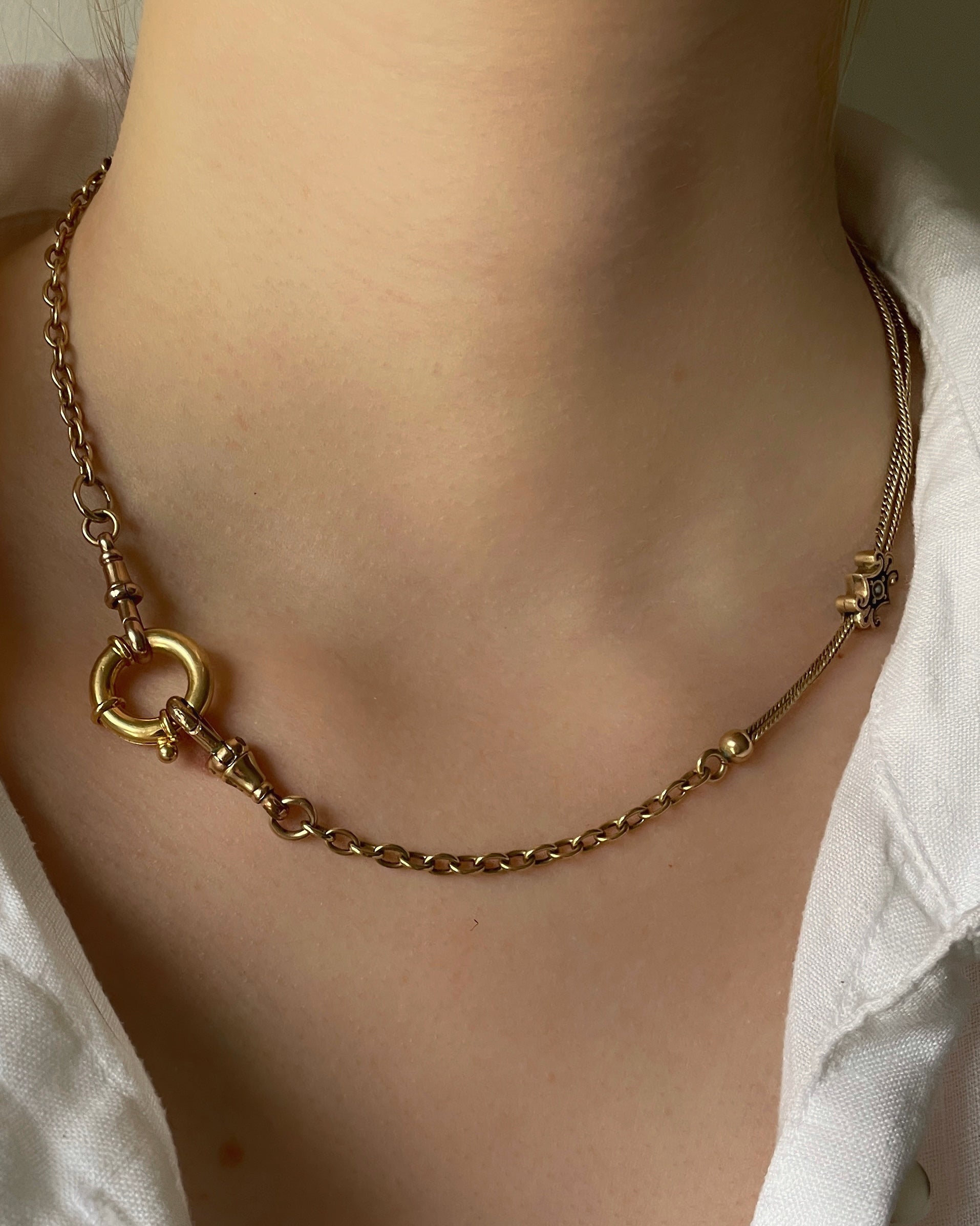 Large Vintage 18ct Gold Chubby Bolt Clasp