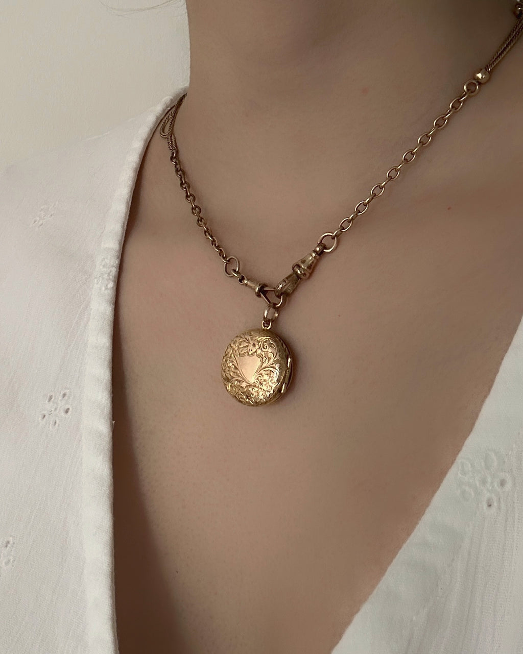 Victorian 9ct Gold Triple Photo Locket with Engraved Floral Design