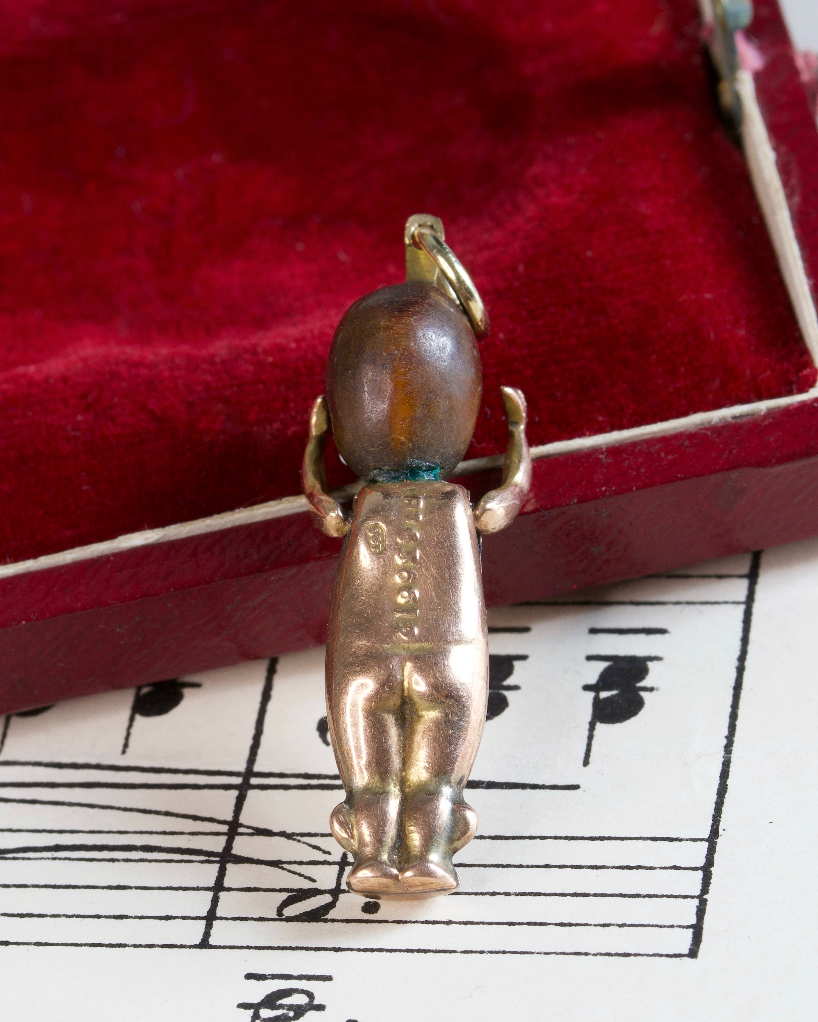 Rare WWI 9ct Gold ‘Fums Up’ Charm