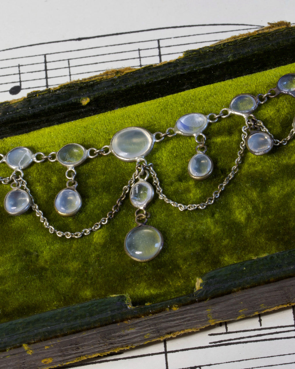 Edwardian Moonstone Cabochon Fringe Necklace