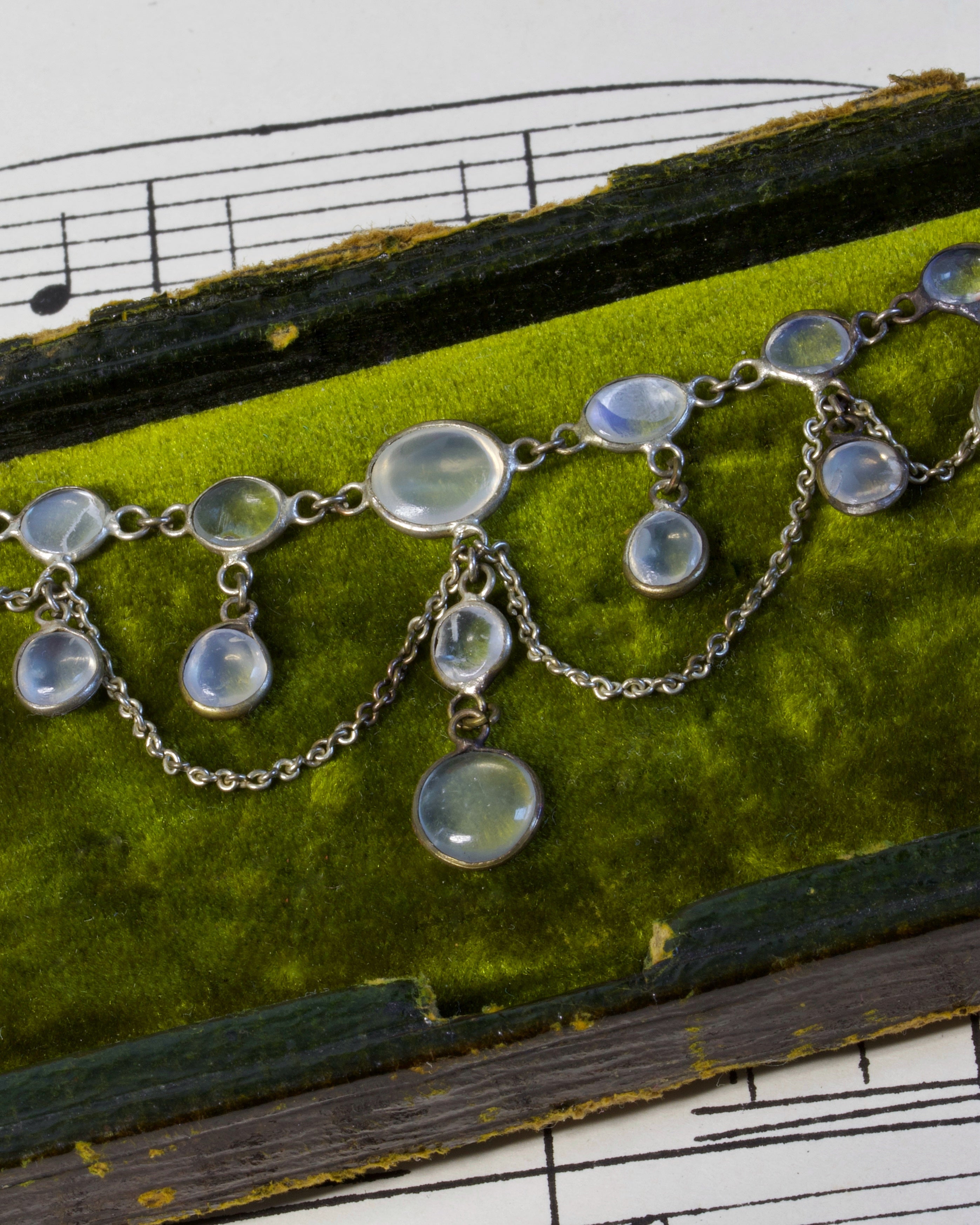 Edwardian Moonstone Cabochon Fringe Necklace