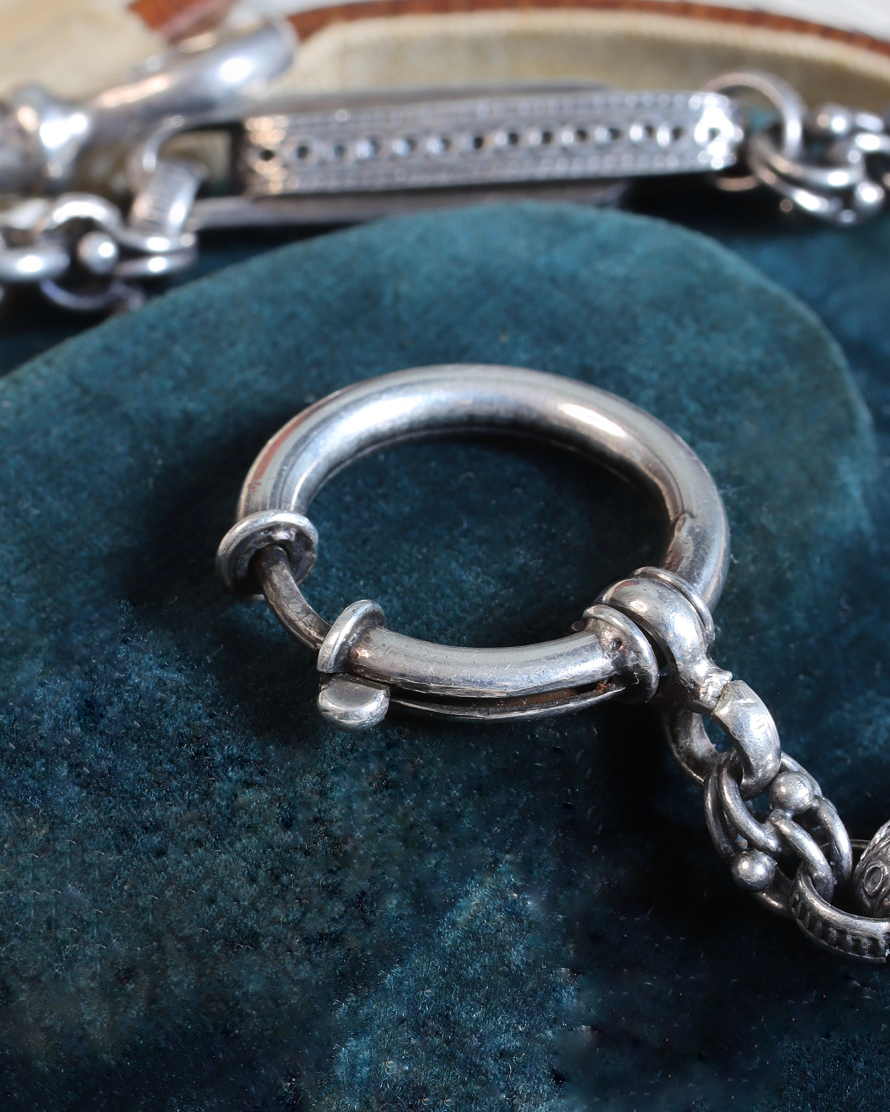 Antique Silver Watch Chain Bracelet with XL Bolt Clasp