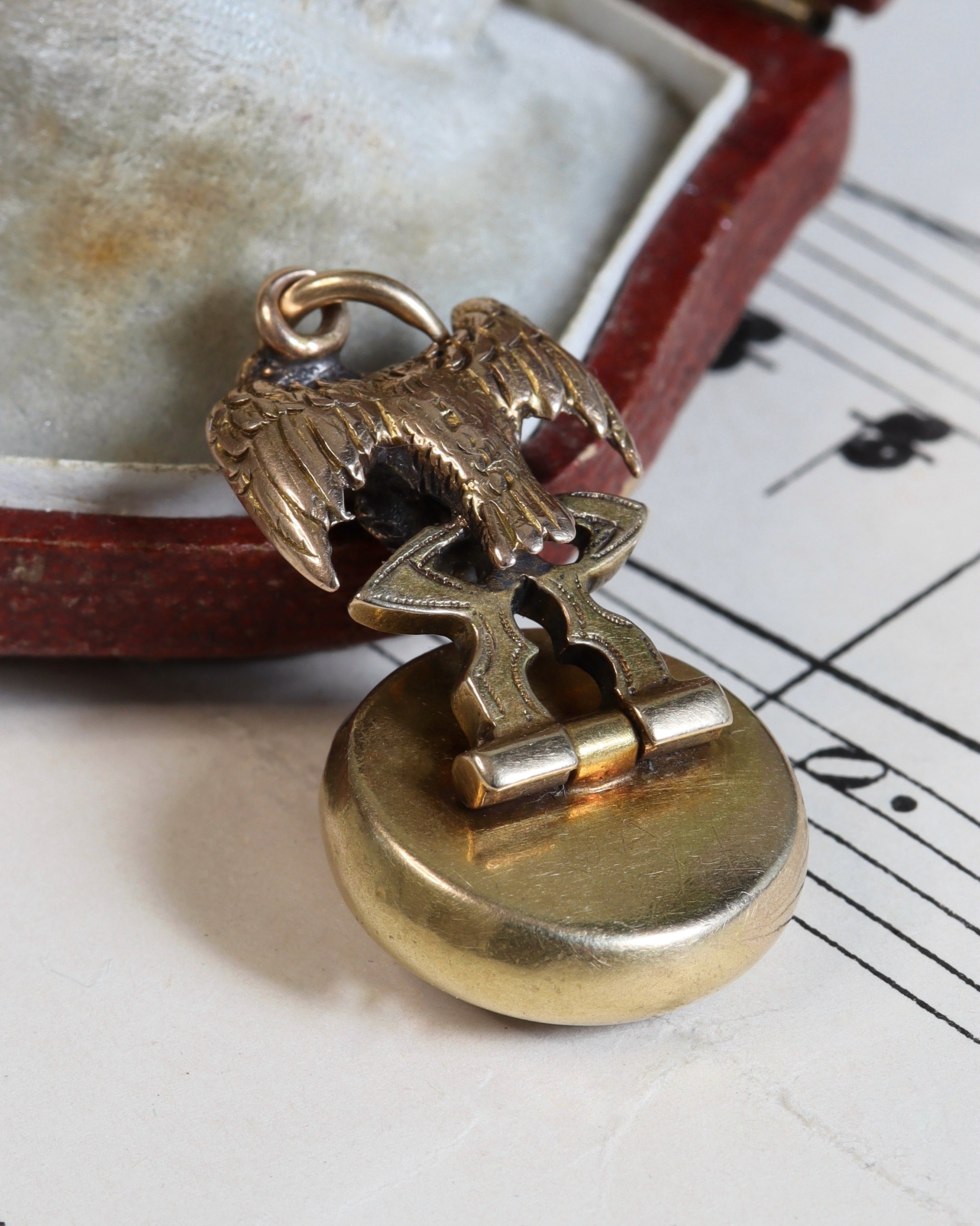 Antique Victorian 18ct Gold Folding Eagle Seal