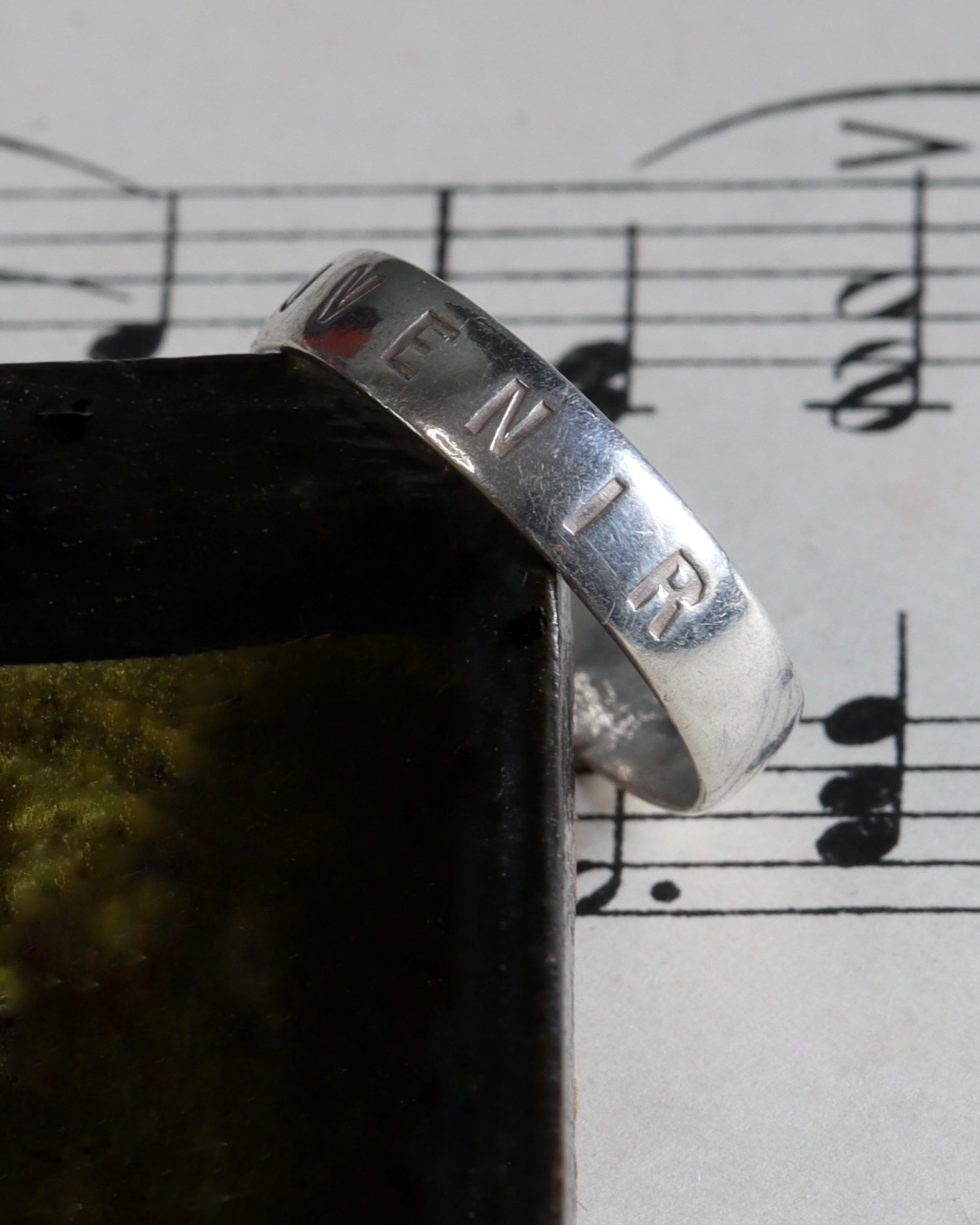 Antique French ‘Souvenir’ Silver Ring