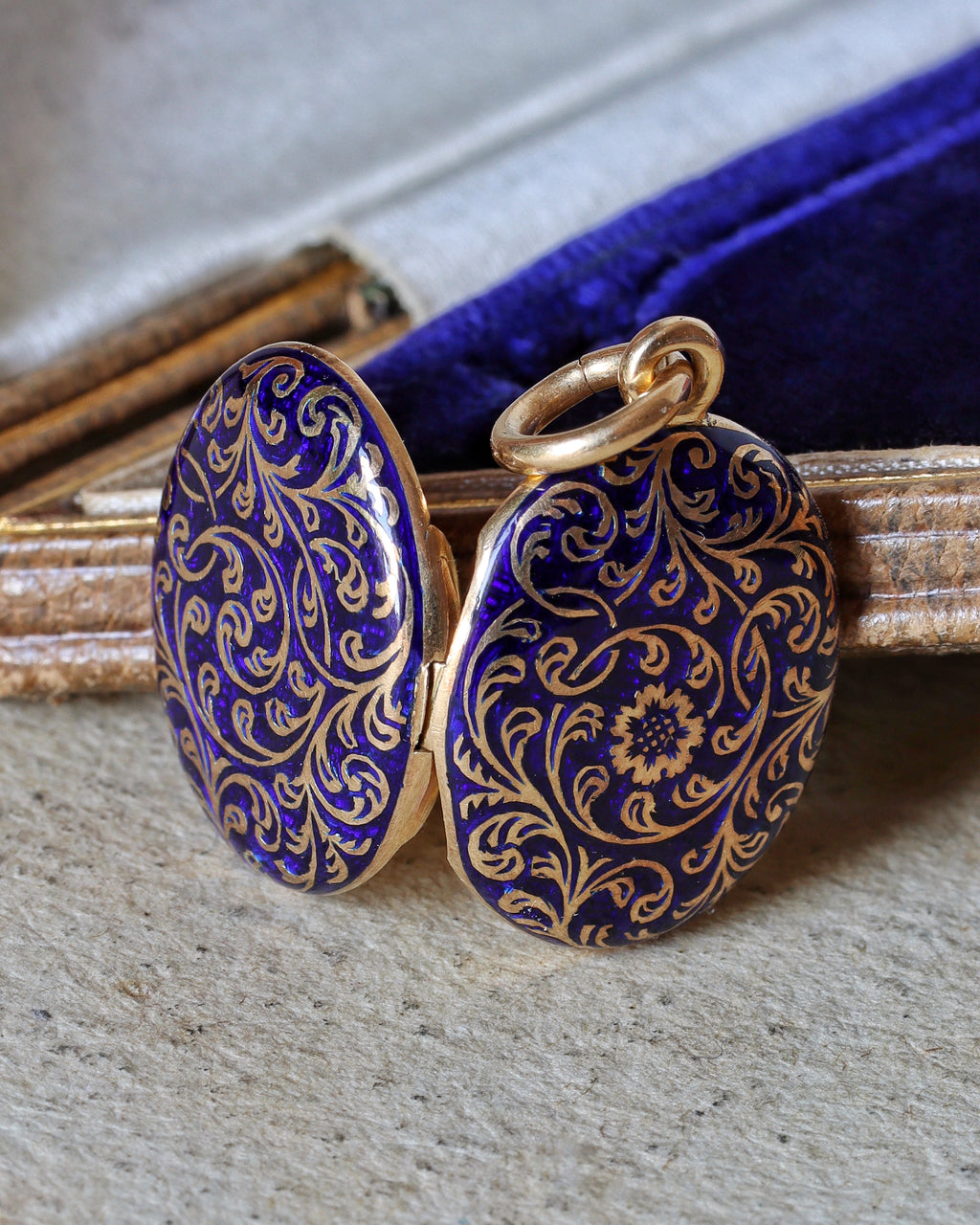 Edwardian Cornflower Blue Enamel & Gold Locket