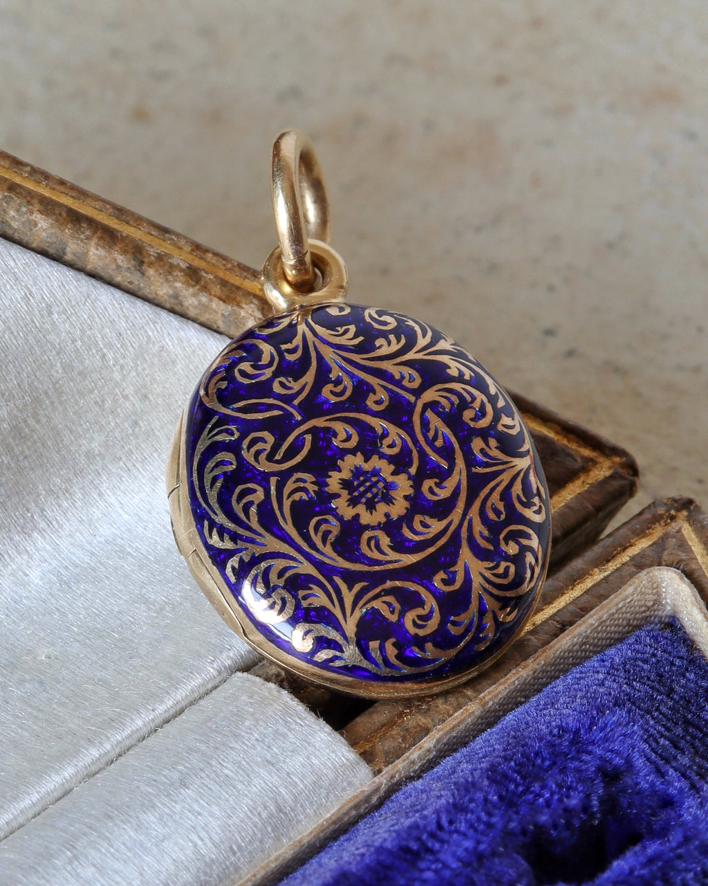 Edwardian Cornflower Blue Enamel & Gold Locket