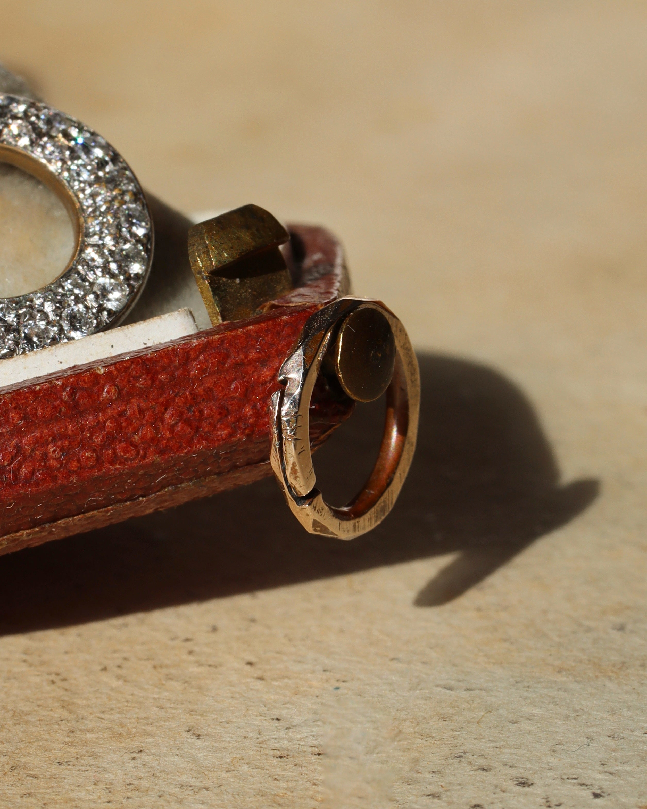Georgian Faceted 9ct Rose Gold Split Ring