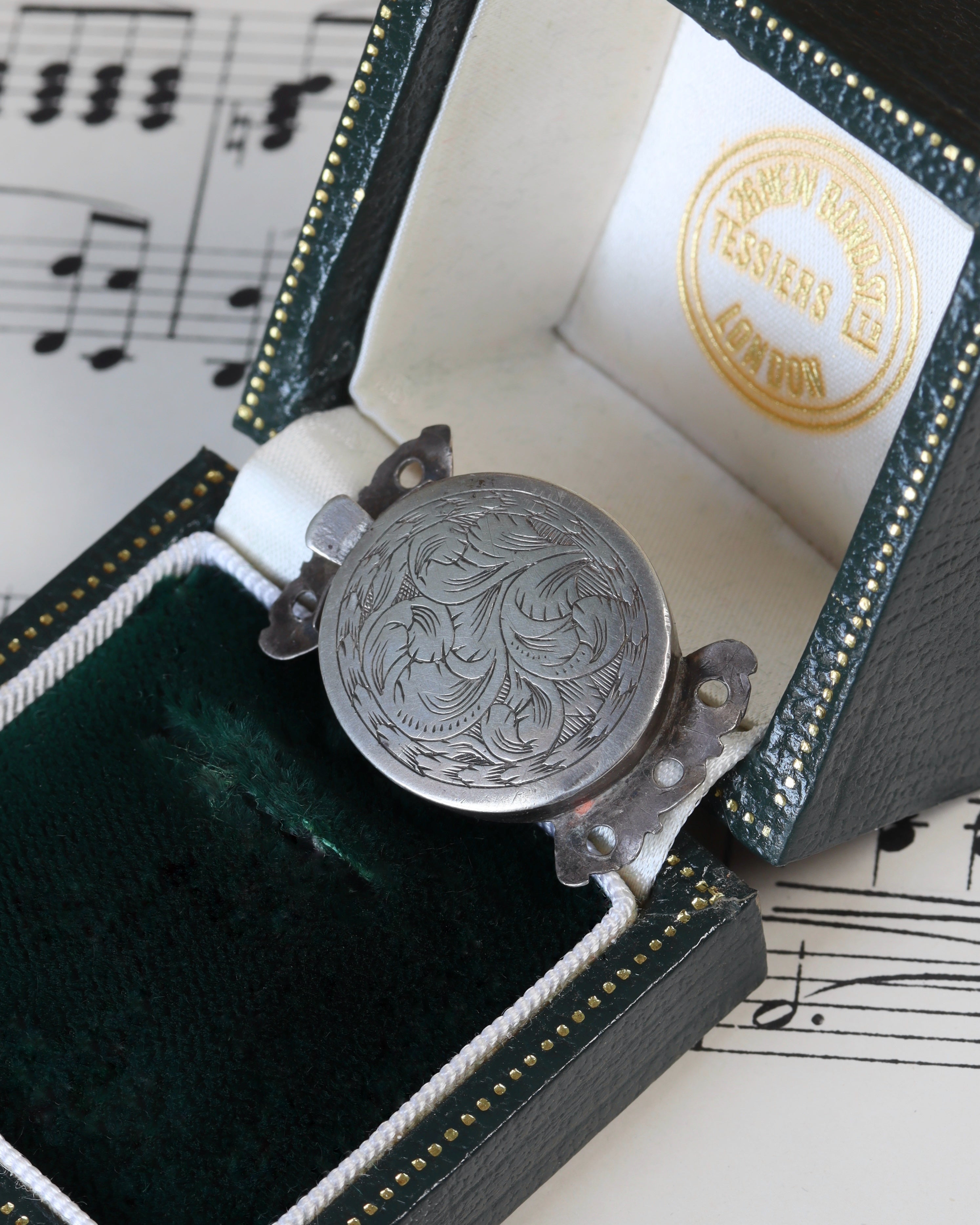 Antique Silver Foliage Engraved Clasp
