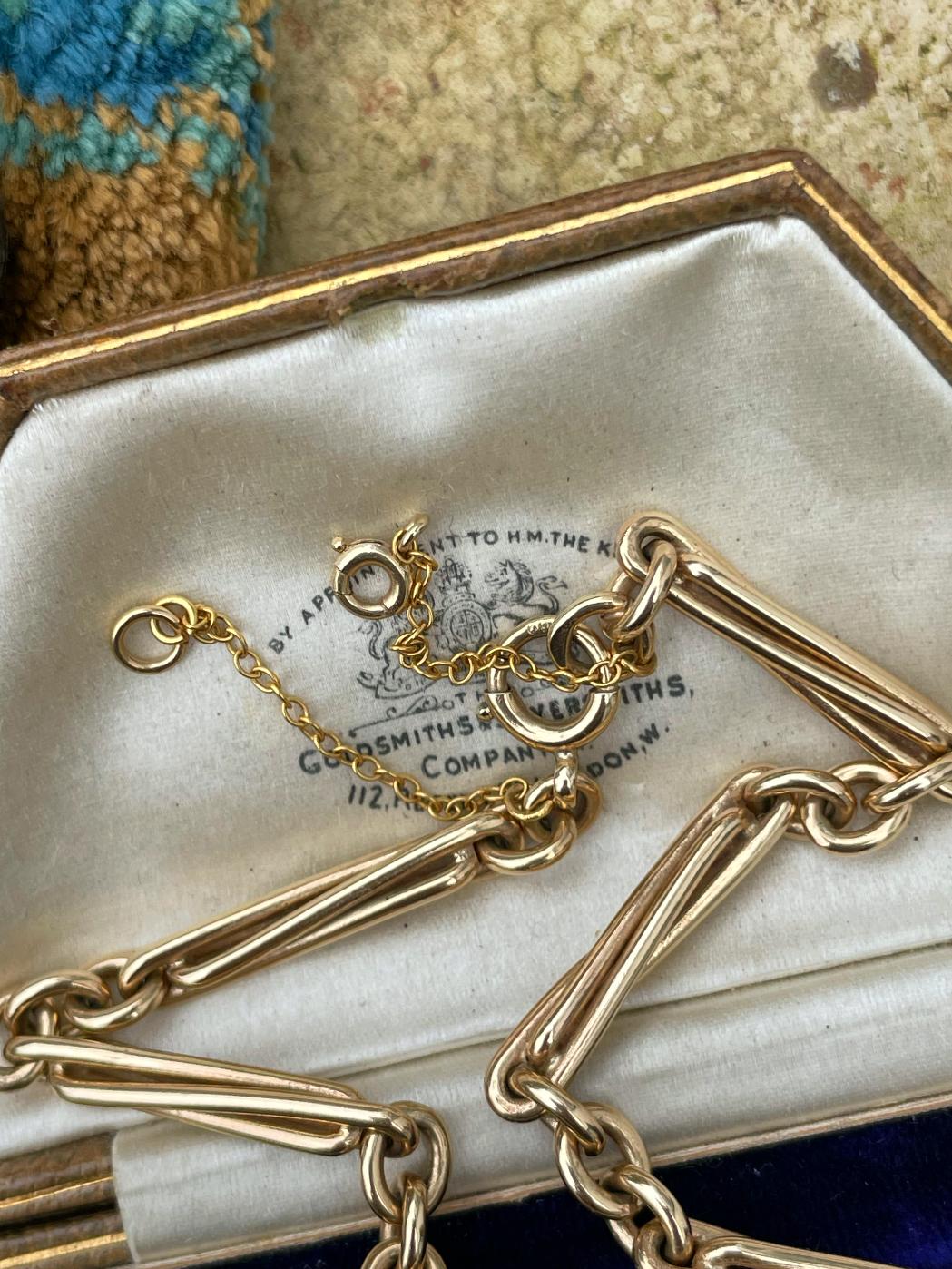 Vintage 9ct Yellow Gold Fancy Link Chain image 1