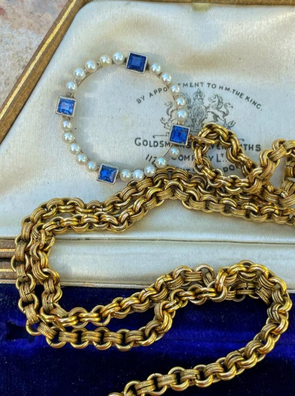 Edwardian Seed Pearl & Sapphire Circle Charm with 18ct Gold Bale - Image 2