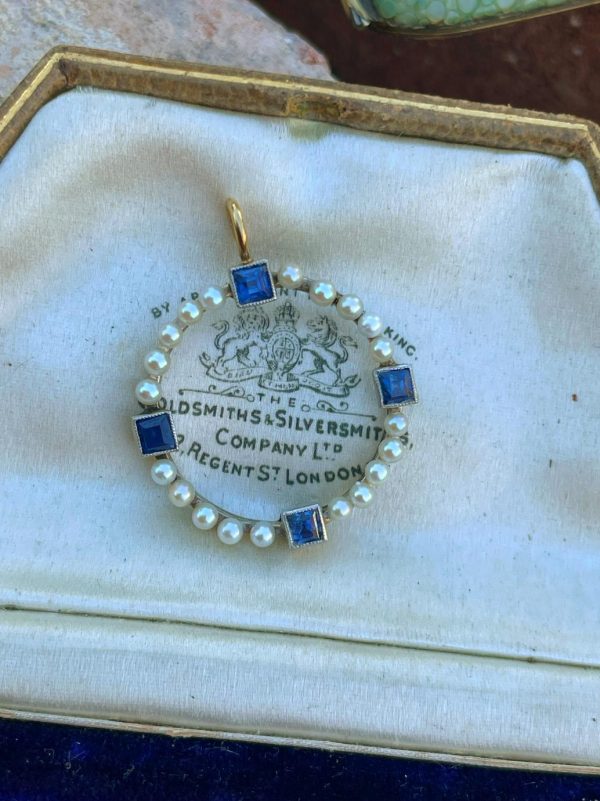 Edwardian Seed Pearl & Sapphire Circle Charm with 18ct Gold Bale
